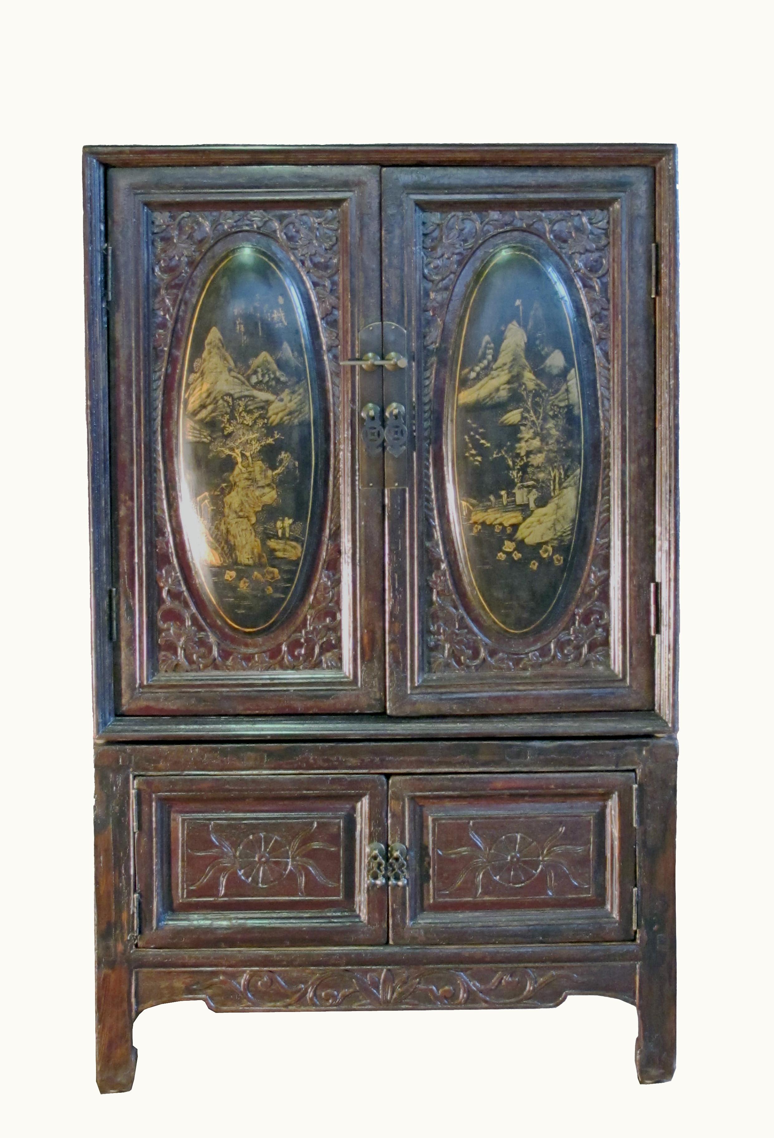Chaozhou Cabinet with Painted and Carved Panels 2 In Good Condition For Sale In Merrimack, NH