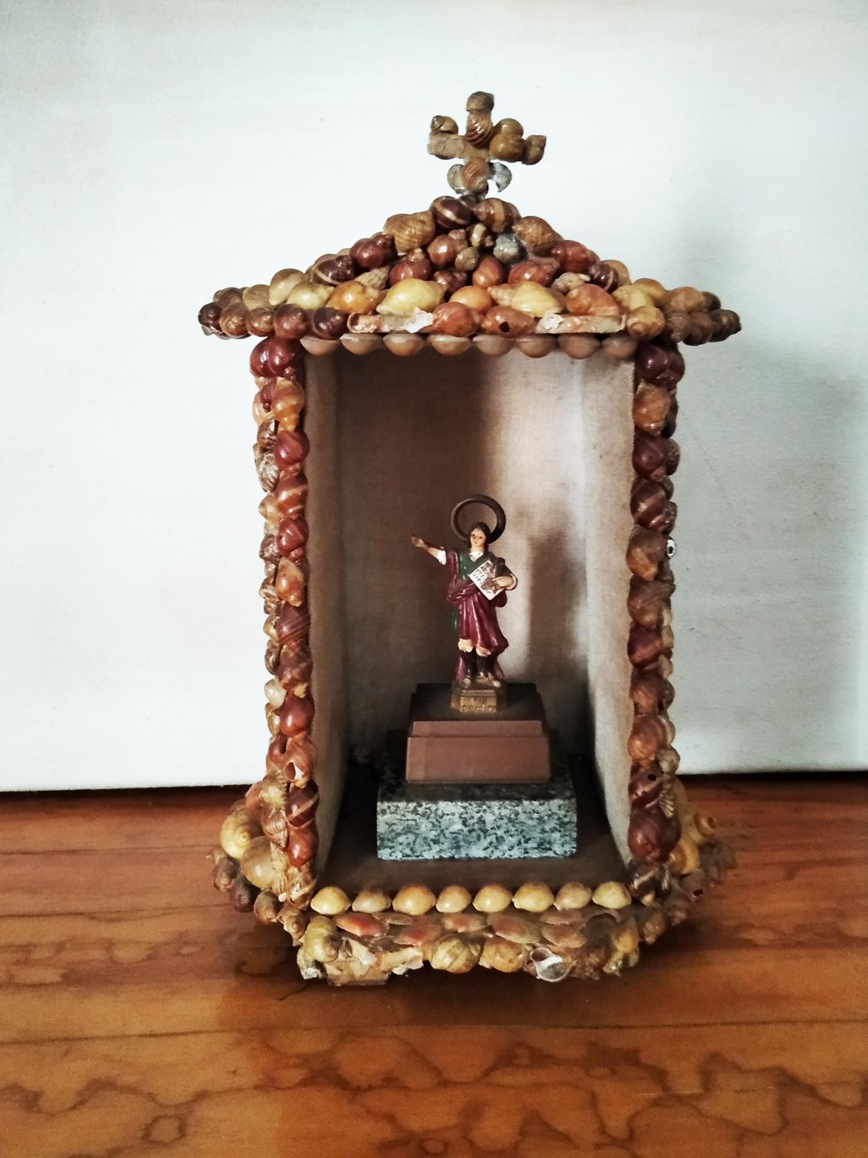 Chapel Made with Shells and Seashells, 20th Century, Spain For Sale 1