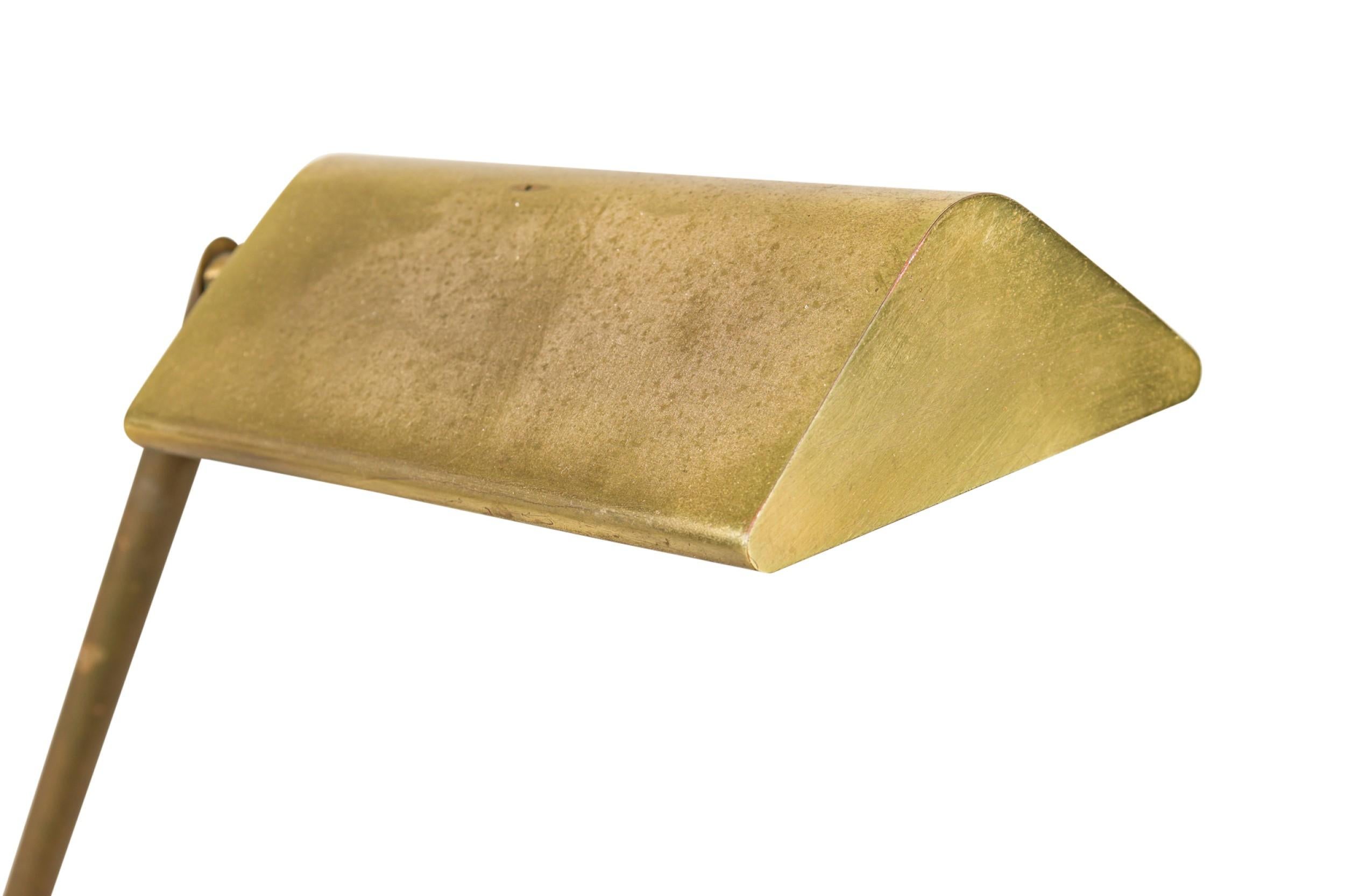 Laiton Lampe de lecture en laiton Chapman American Mid-Century Counter Balanced en vente