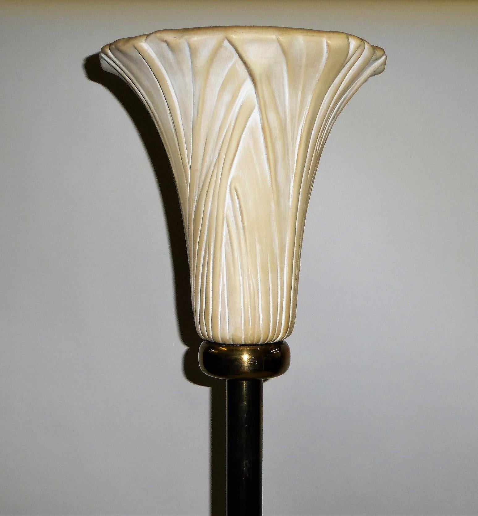 lilly floor lamp