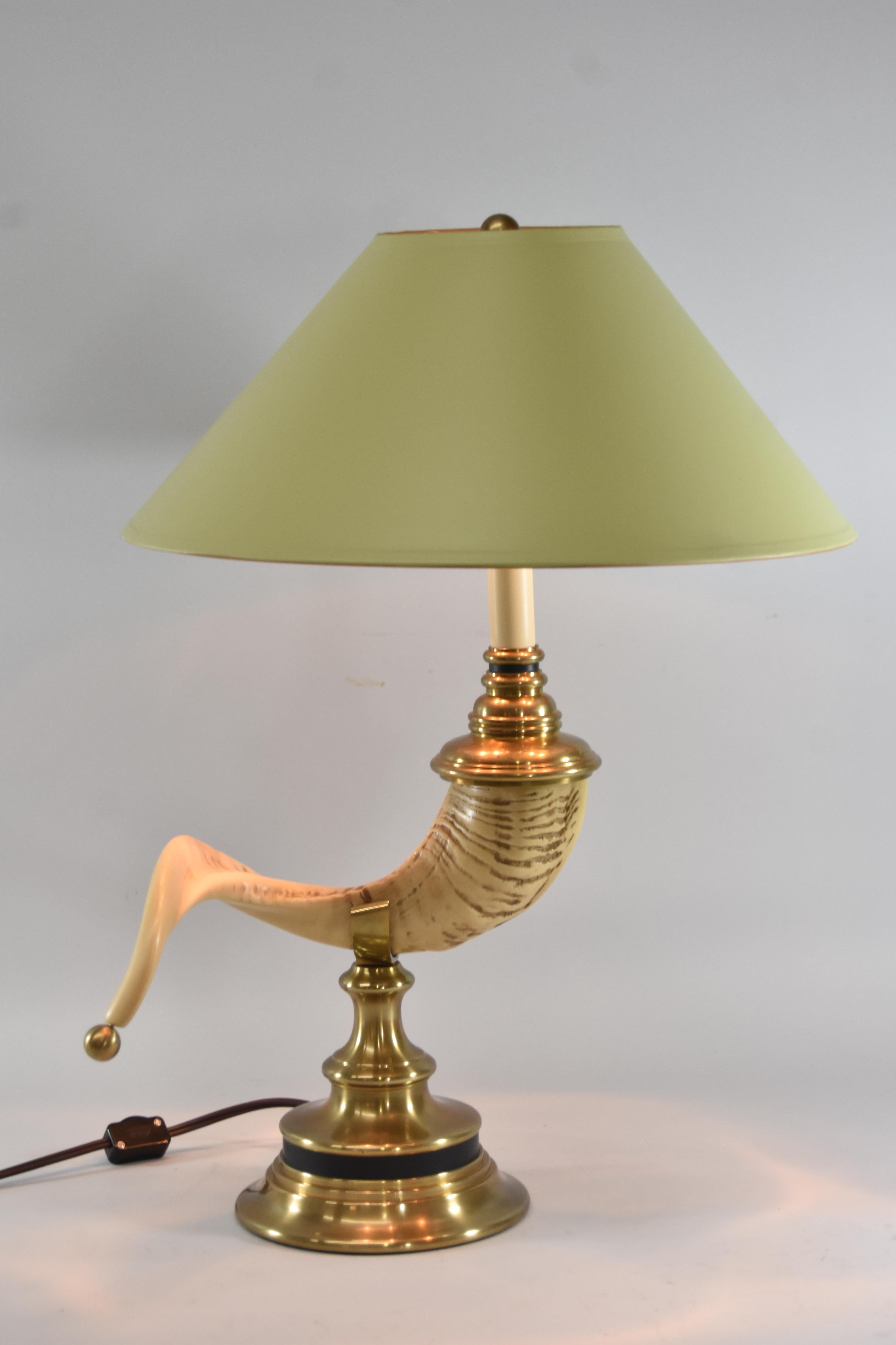 Chapman brass and rams horn two socket table lamp.