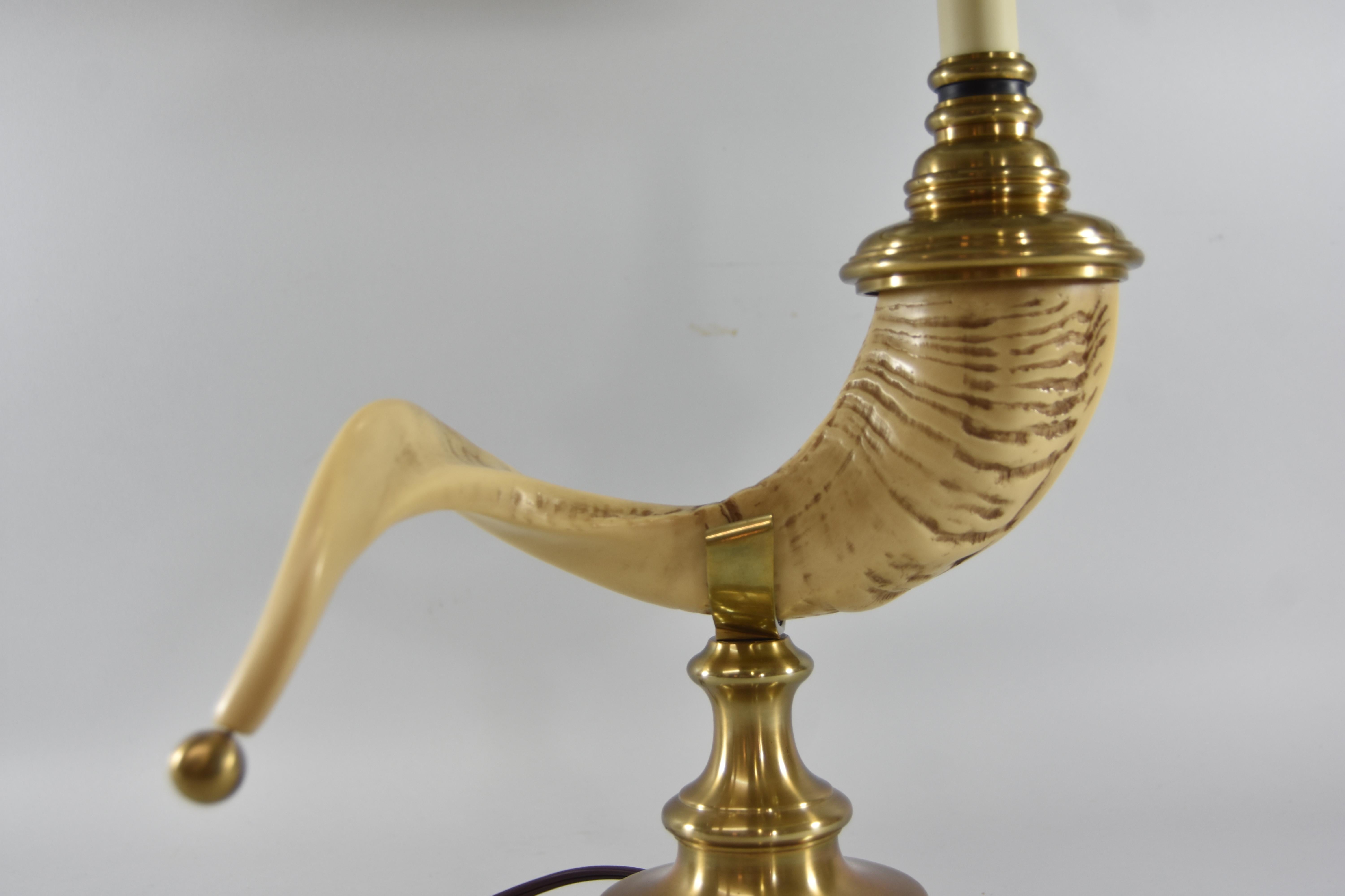 American Chapman Brass and Rams Horn Desk Lamp, circa 1975 Two Sockets
