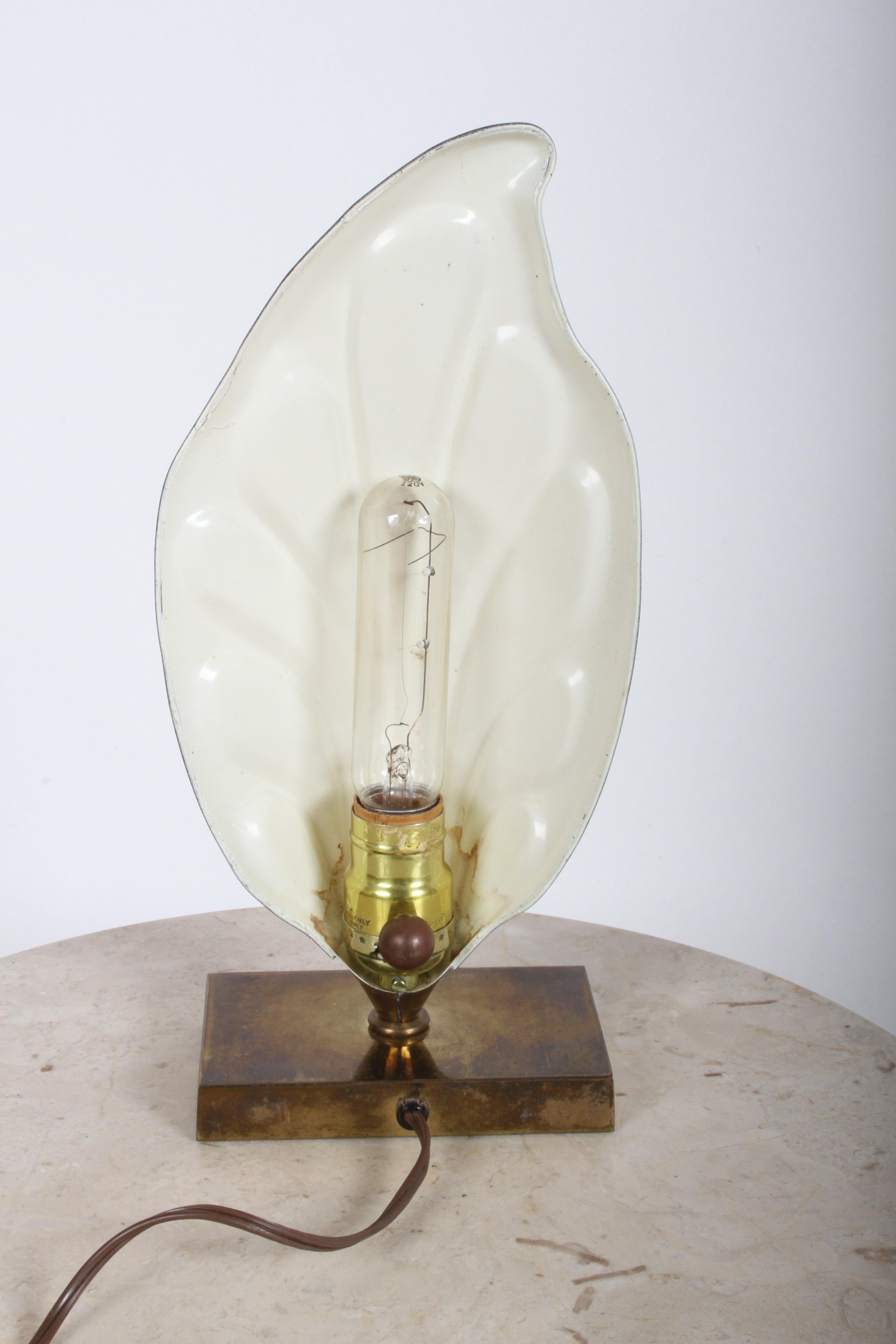 Late 20th Century Chapman Brass Leaf Sconce Table Lamp, circa 1970s For Sale