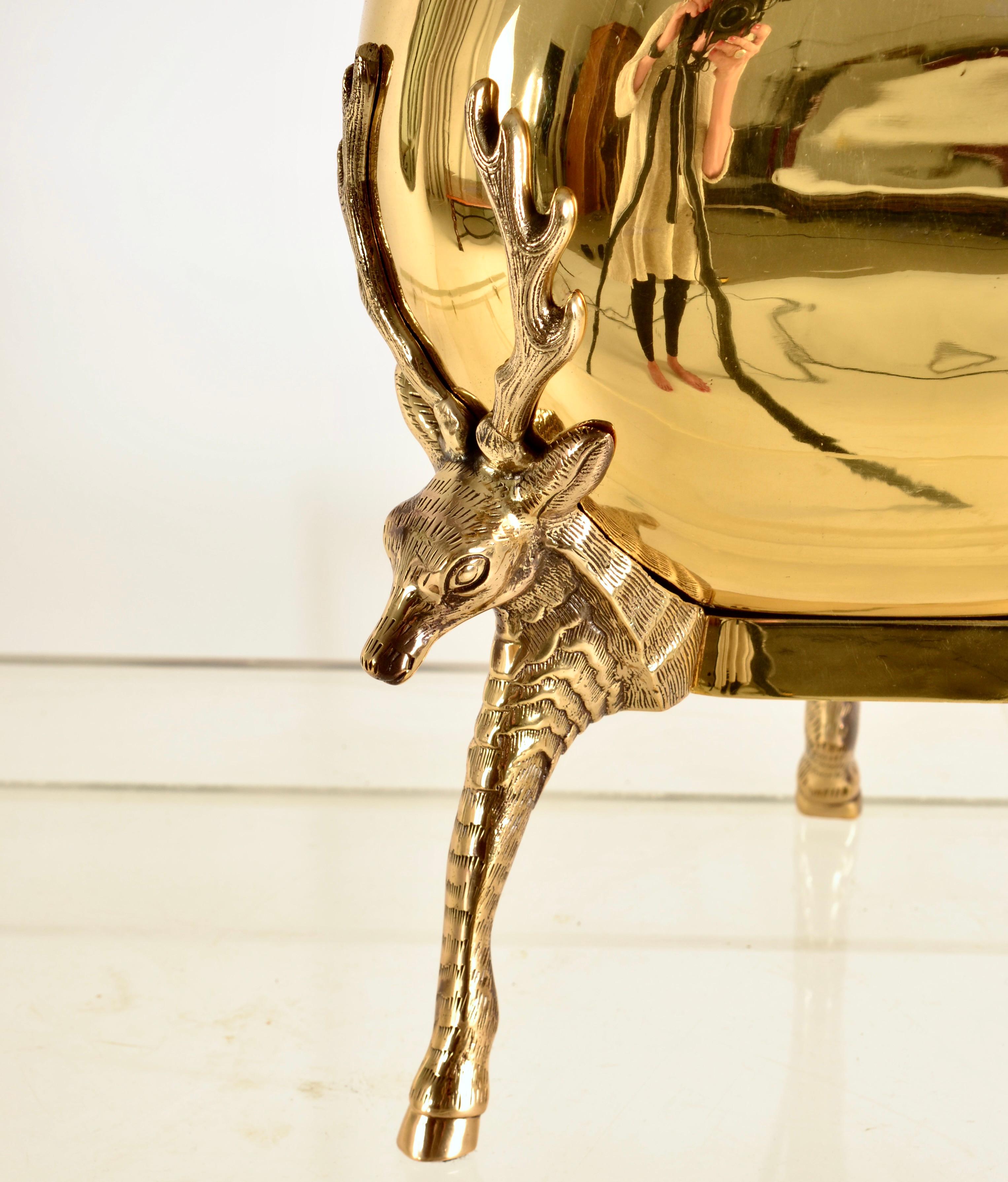 American Classical Chapman Brass Table Lamp with Figured Stag Legs For Sale