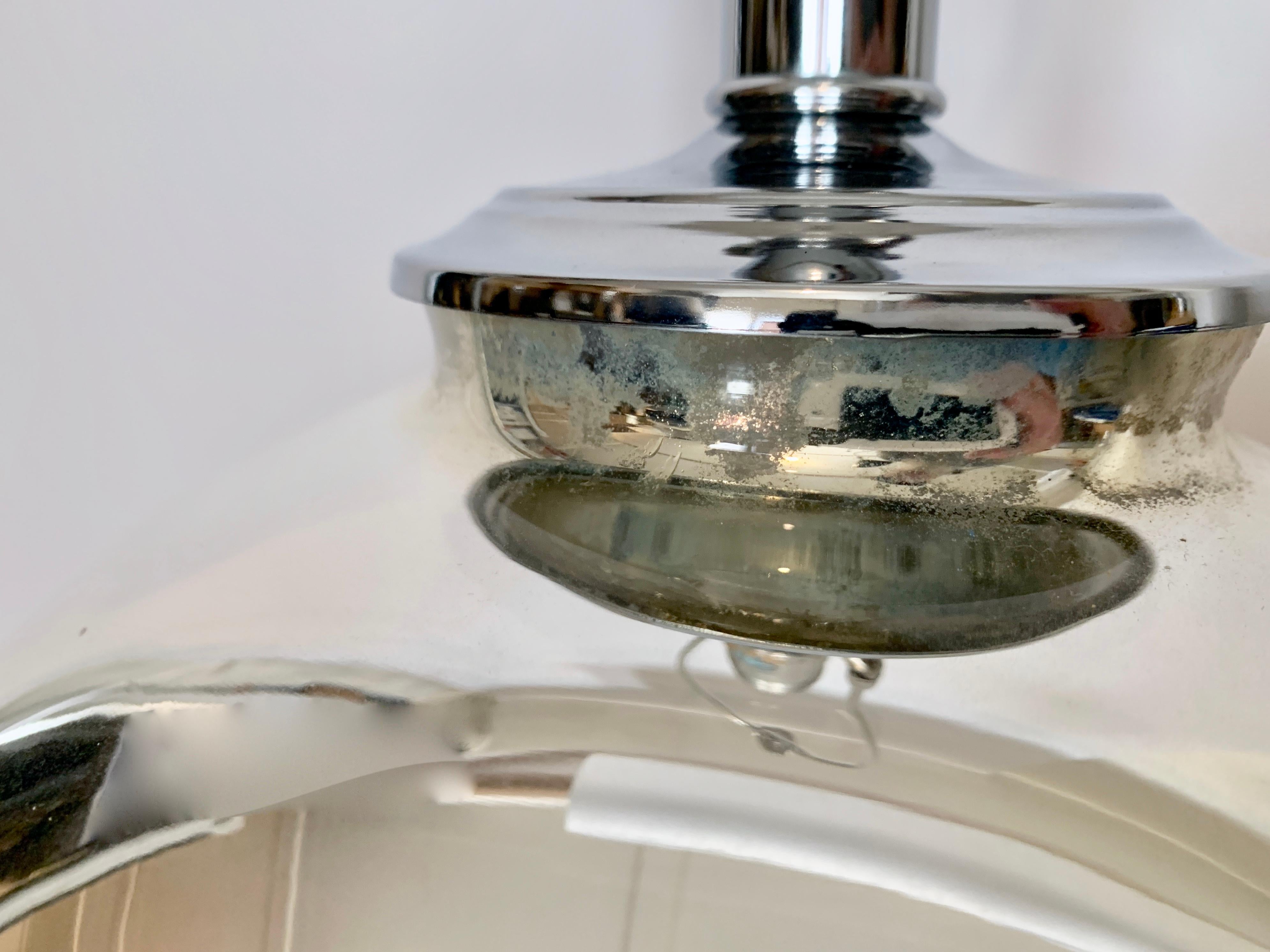 Chapman Co. Mercury Glass Globe Table Lamp, 1960's In Good Condition For Sale In Bainbridge, NY