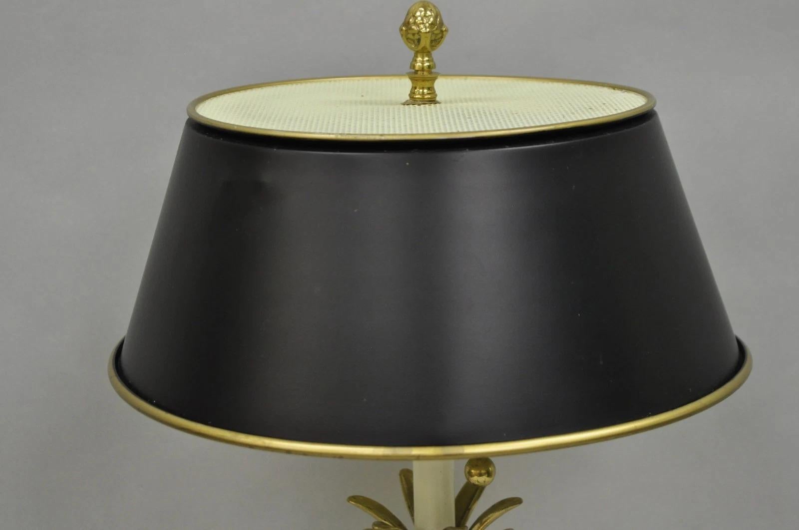 Chapman Hollywood Regency Messing Ananas Tole Metall Schwarzer Schirm Tischlampe im Zustand „Gut“ im Angebot in Philadelphia, PA
