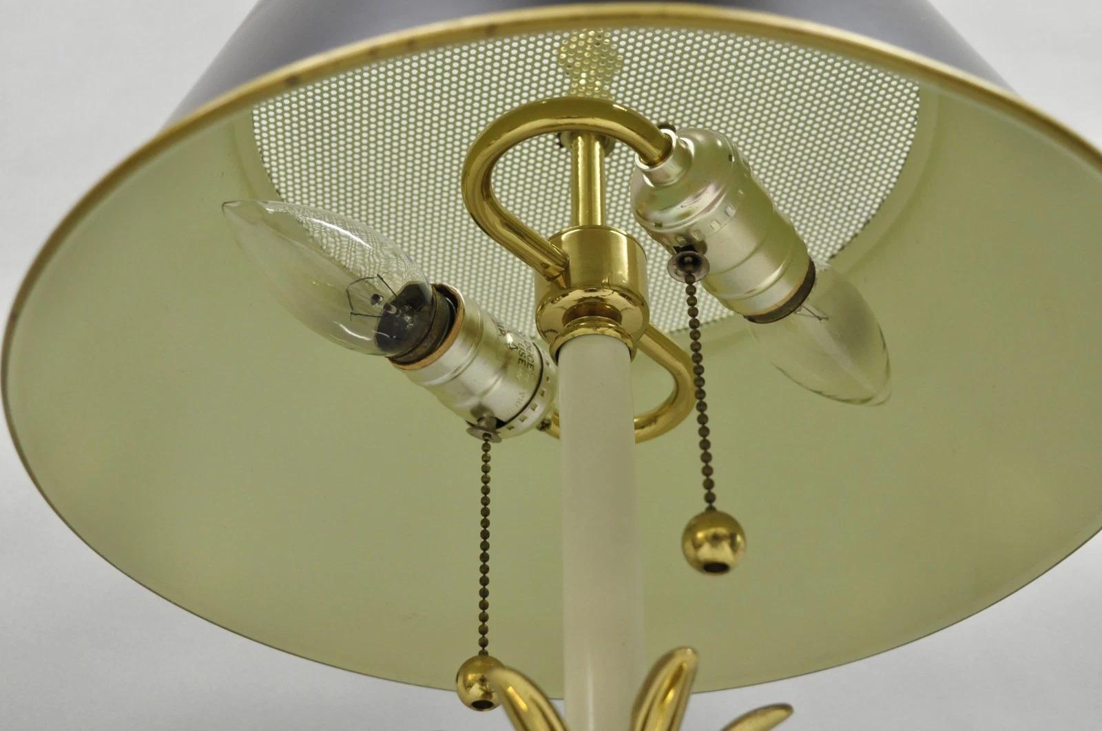 Chapman Hollywood Regency Messing Ananas Tole Metall Schwarzer Schirm Tischlampe im Angebot 2
