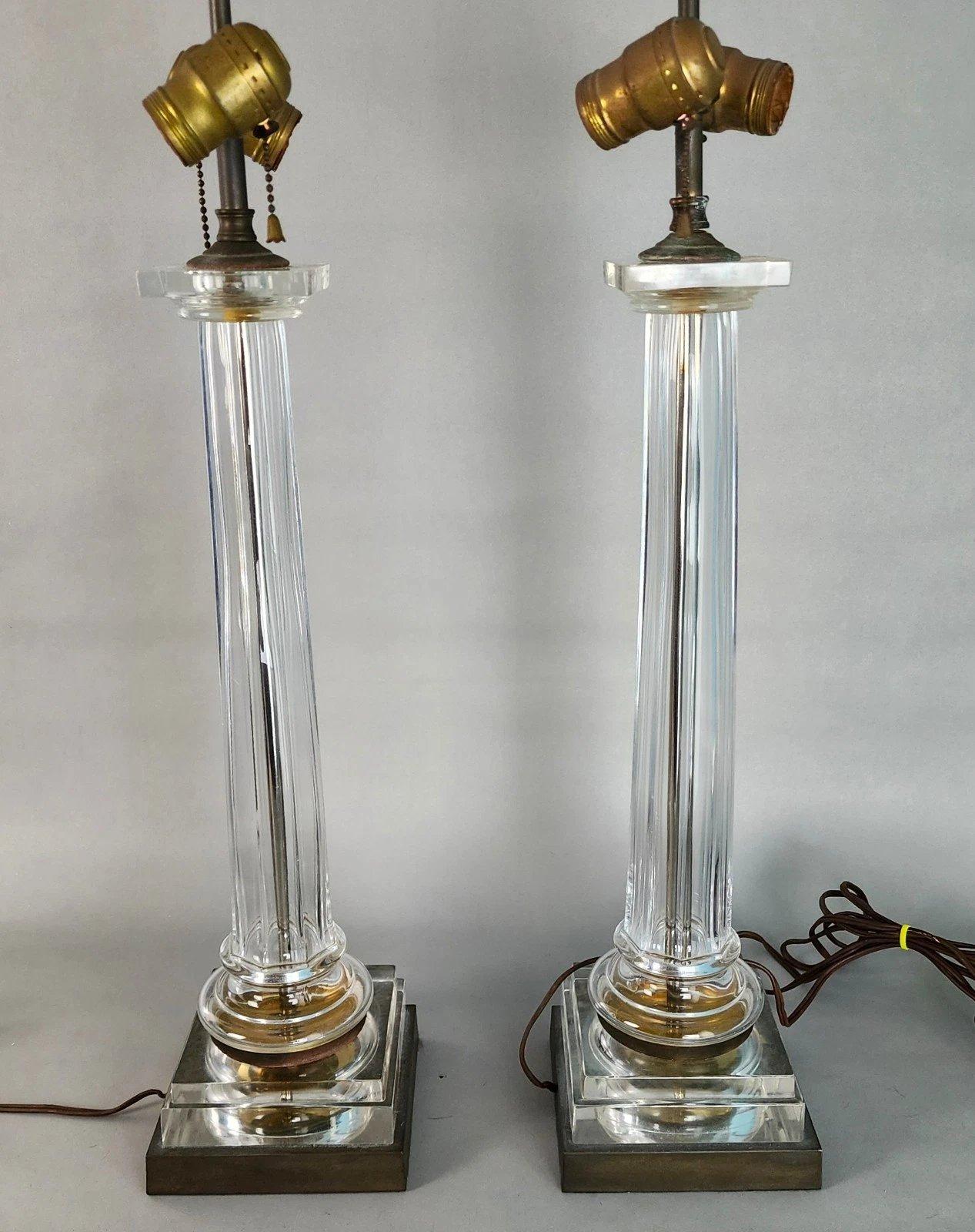 Chapman Italian Table Lamps Neoclassical 1970s Pair In Good Condition For Sale In Lake Worth, FL