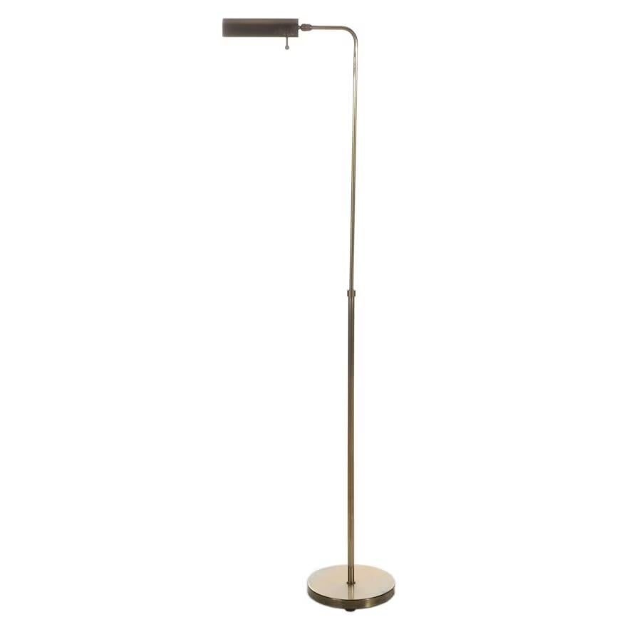Chapman Lighting Lámpara de pie de farmacia de latón patinado. en venta 1
