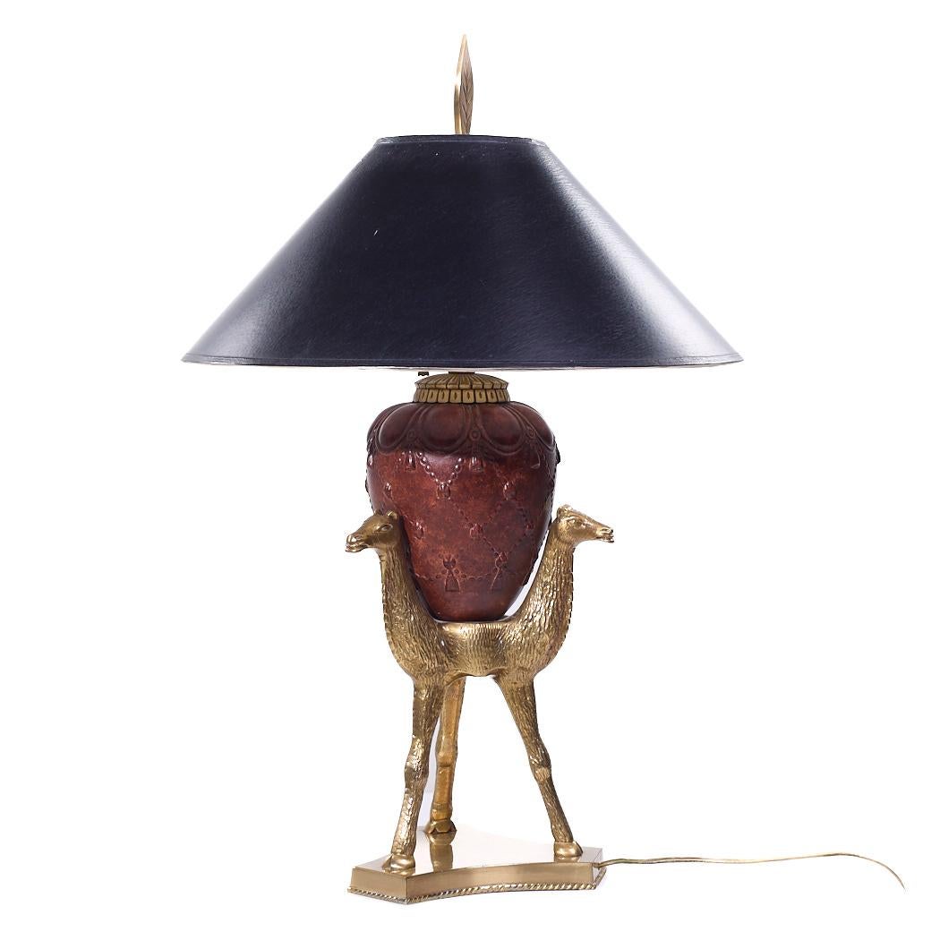 Ottone Lampade Chapman in ottone di metà secolo - Coppia in vendita
