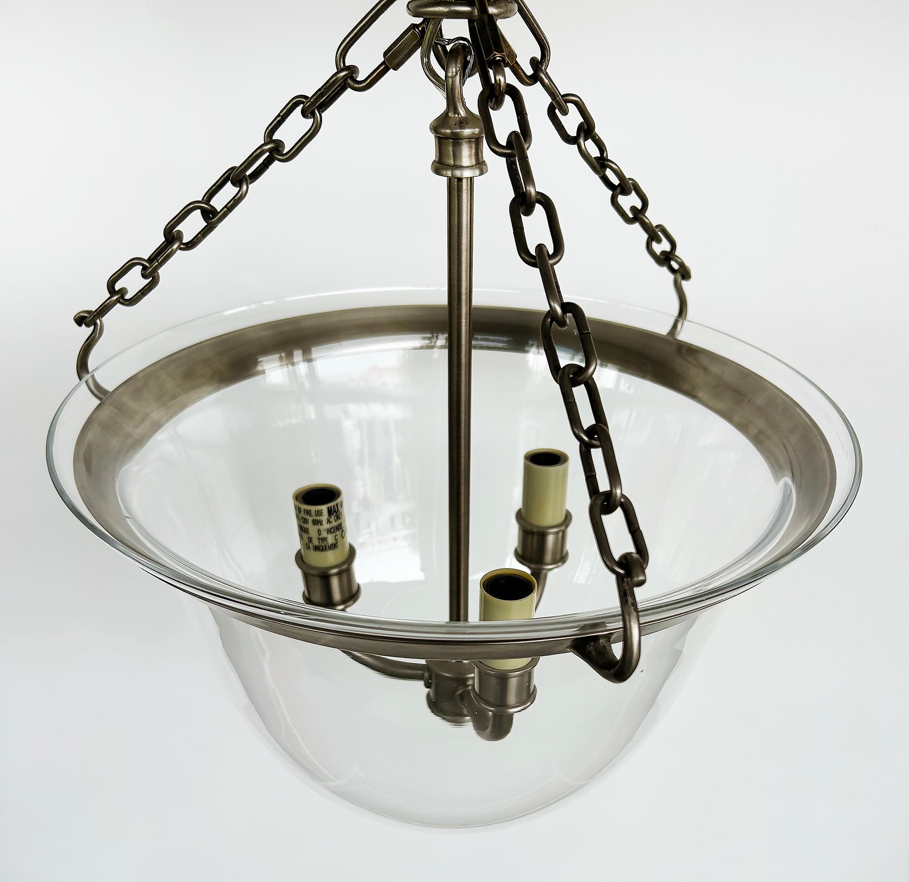 Chapman & Myers Country Glass Bell 3-Light Lantern, Farmhouse,  2 Disponibile In condizioni buone in vendita a Miami, FL