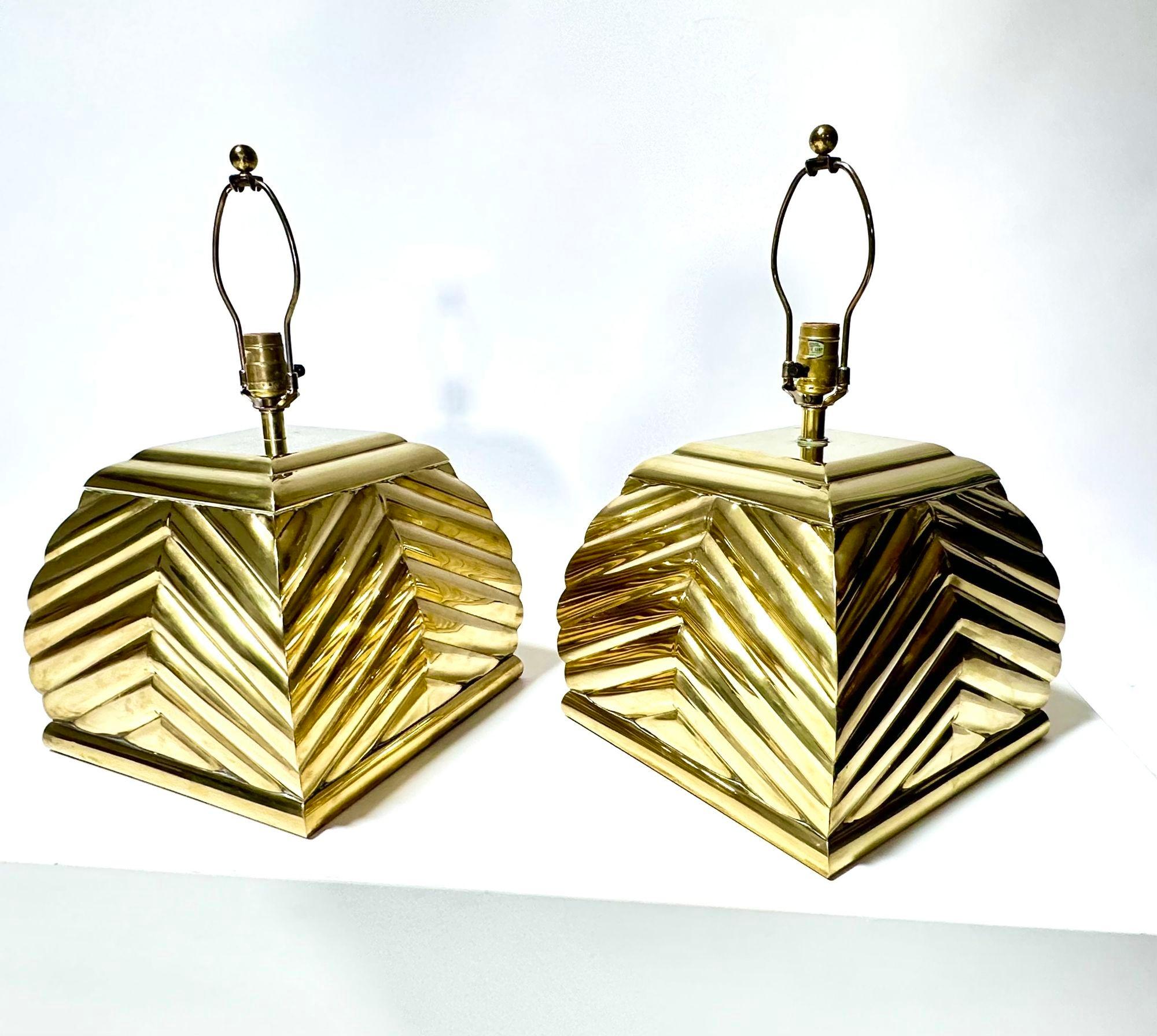 Chapman Pair Brass Sculptural Table Lamps, 1960 In Good Condition For Sale In Chicago, IL
