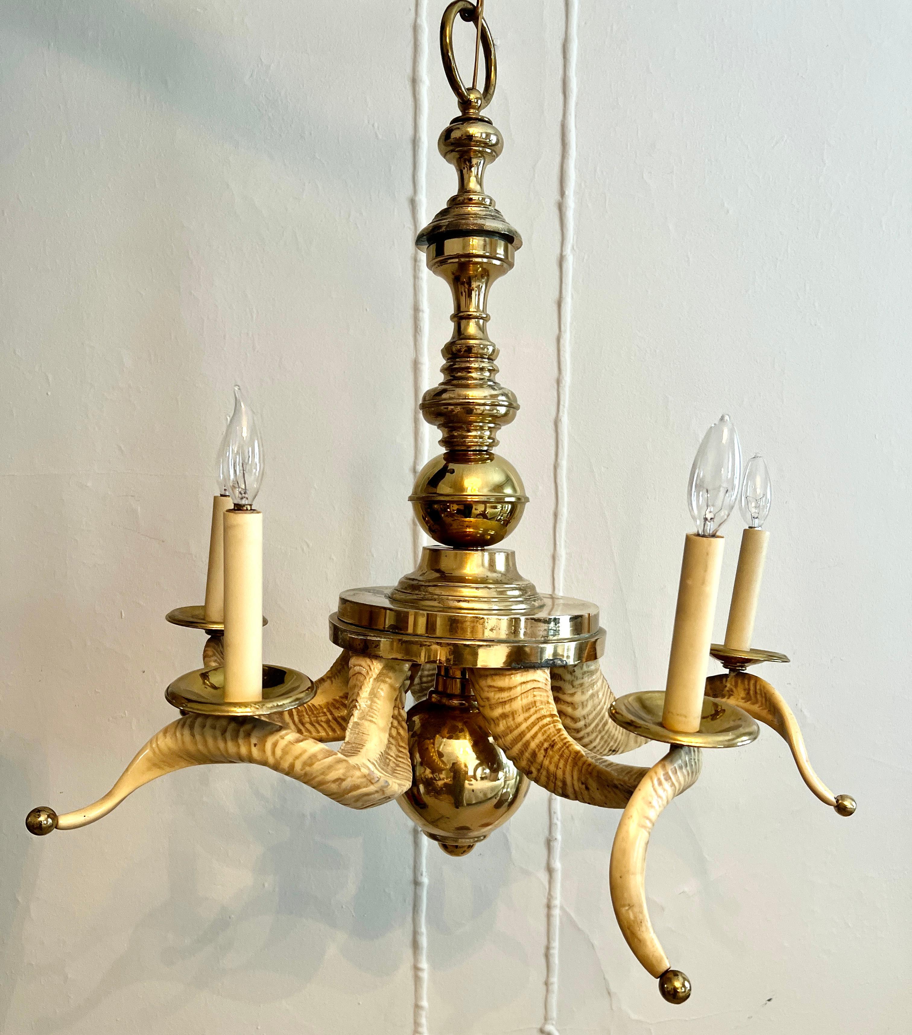 Chapman Rams Horn and Brass Chandelier with 5 Lights  For Sale 2