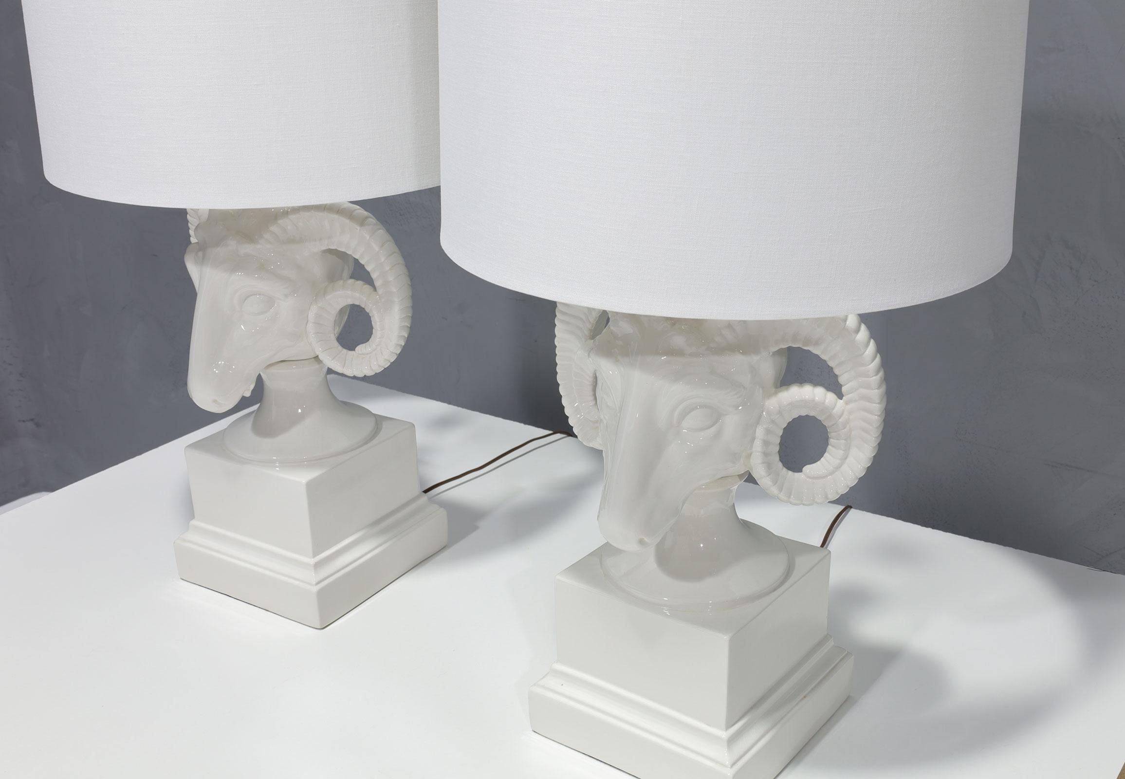 Chapman Faros Cerámicos Blancos en venta 1