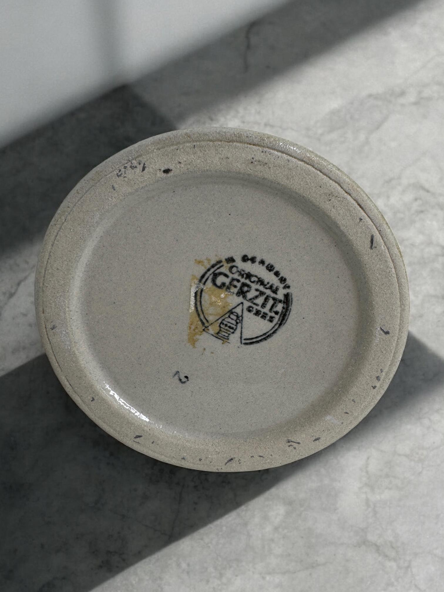 Stein de caractère de la tour de Nuremberg, City Wall Tower Stein de bière à couvercle, années 1960 en vente 9
