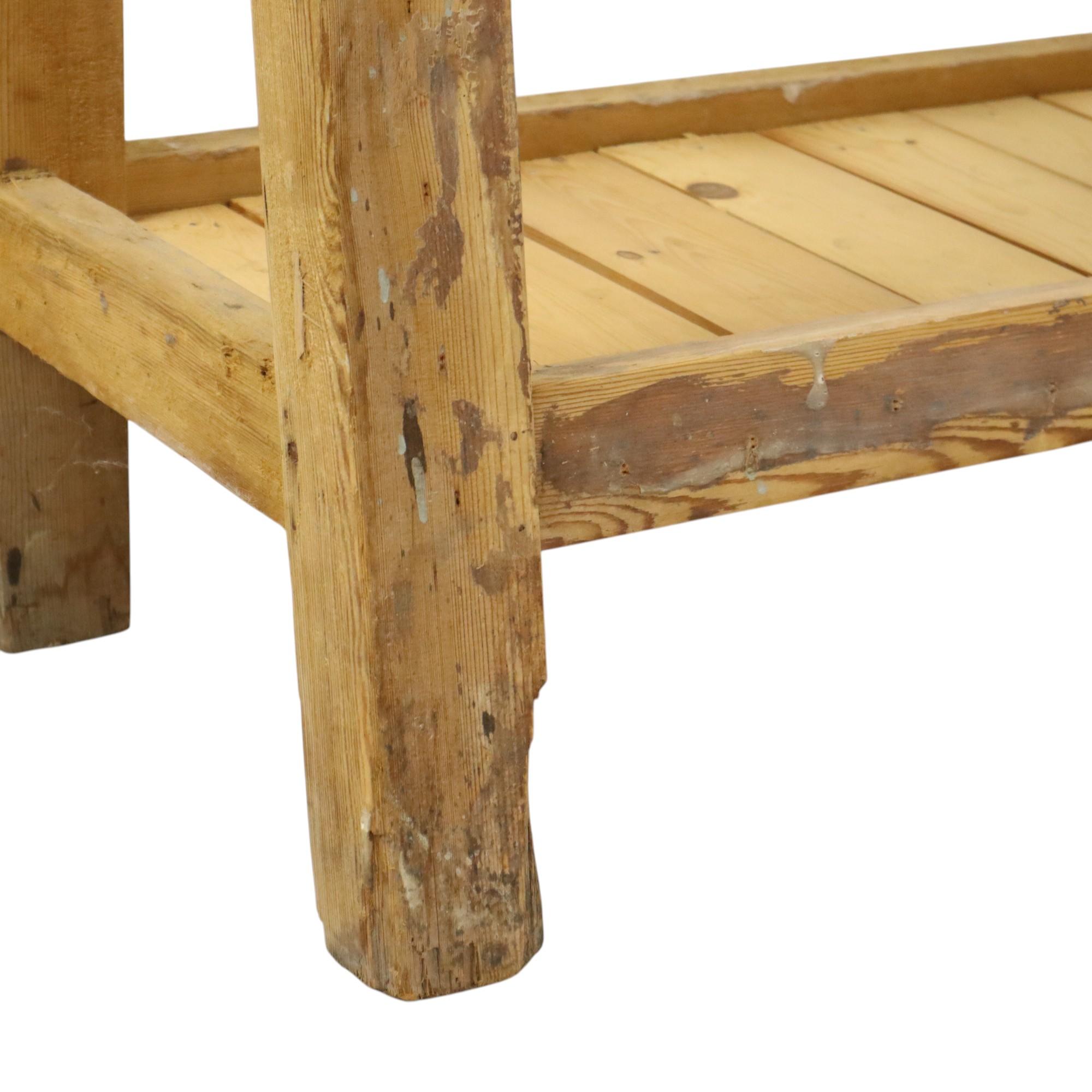 Antico banco da lavoro industriale in legno massiccio di 116 cm in vendita 5