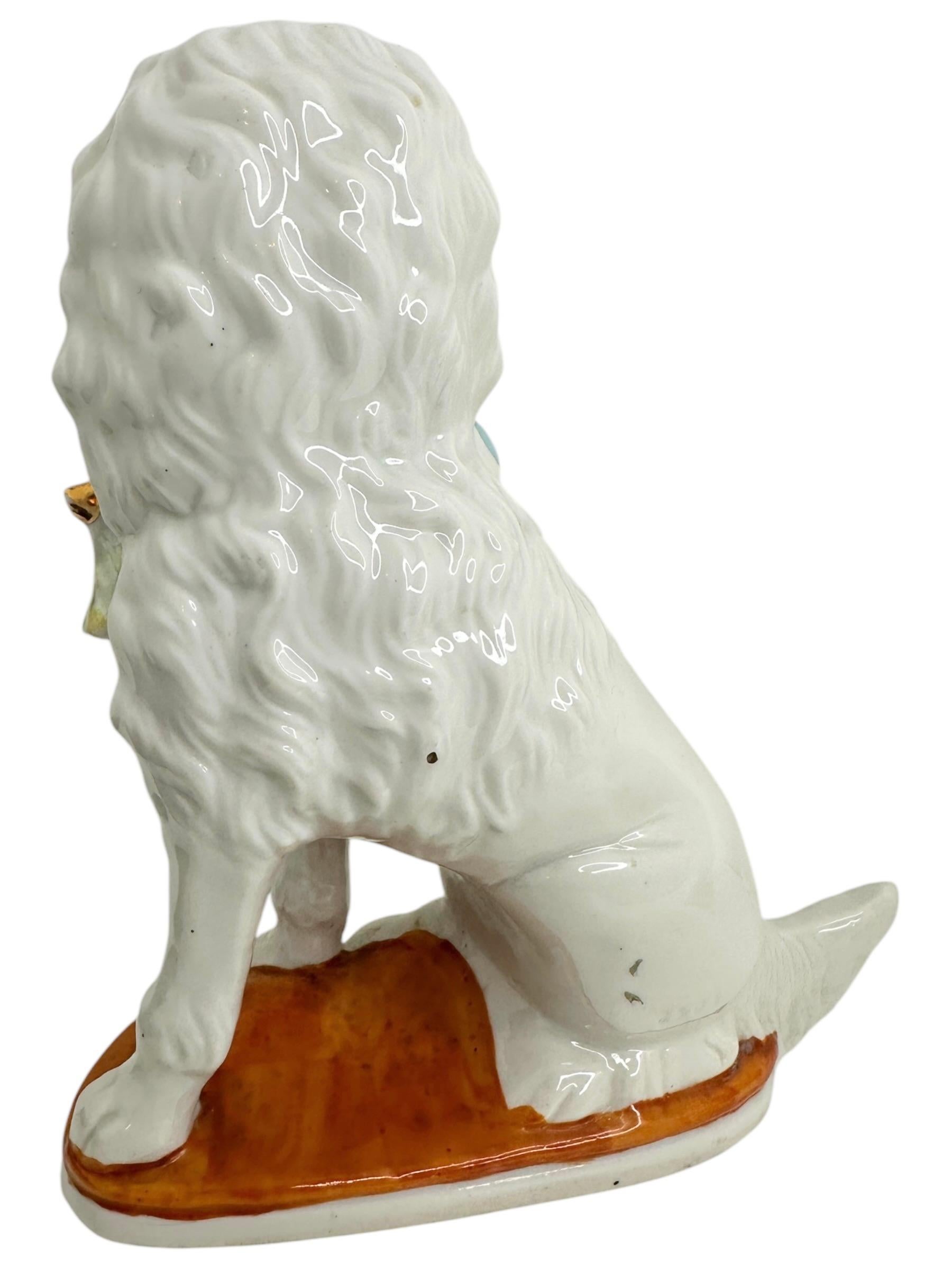 Par de Perros de Porcelana Alemanes Antiguos para Repisa de Chimenea, Década de 1910 Austríaco en venta