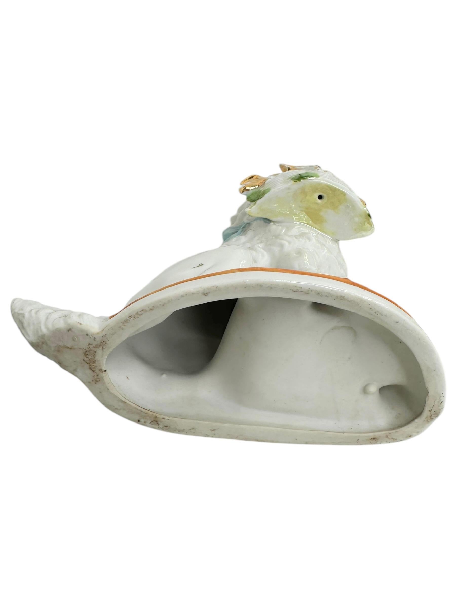 Par de Perros de Porcelana Alemanes Antiguos para Repisa de Chimenea, Década de 1910 principios del siglo XX en venta