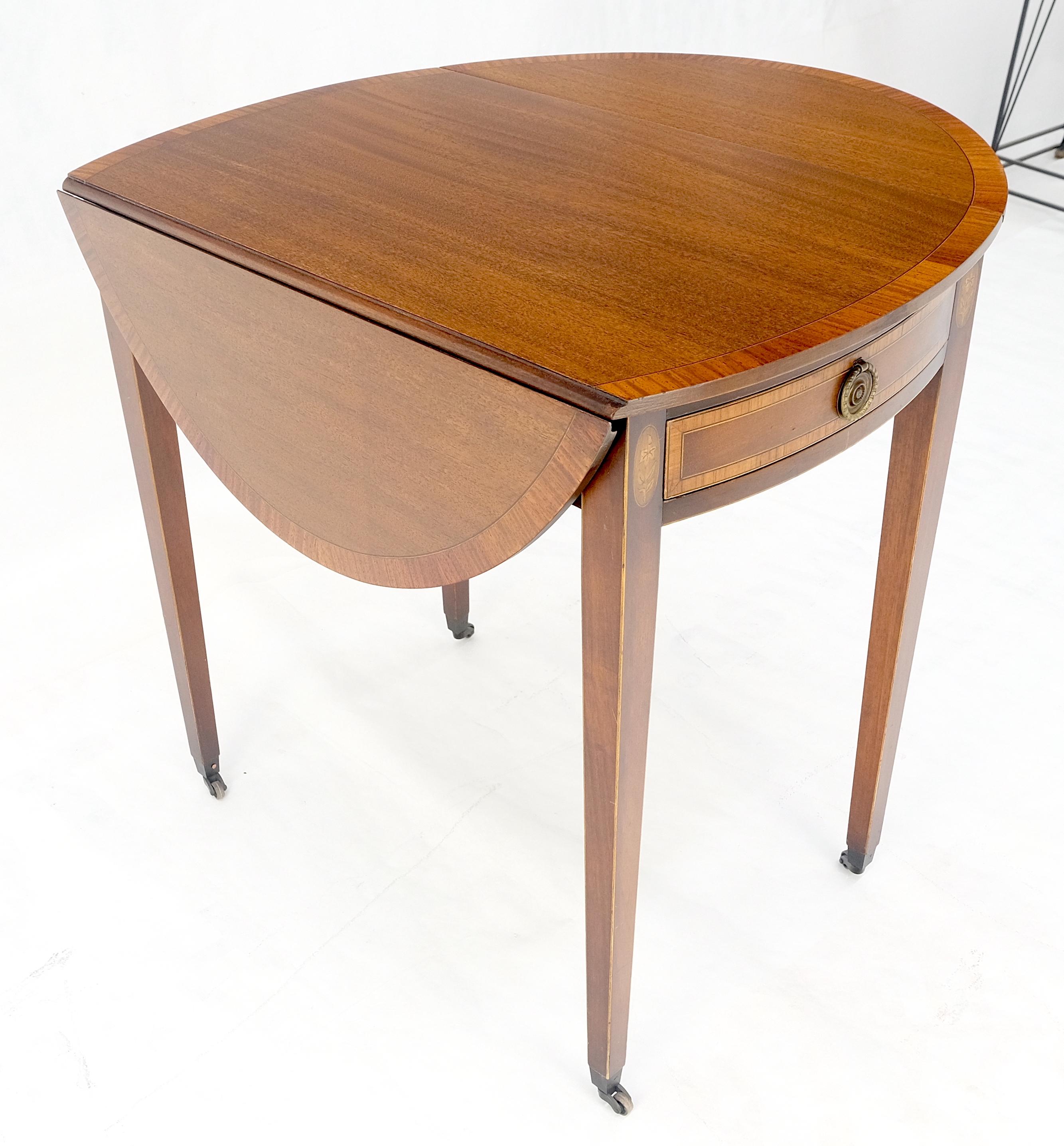 Charak Banded Mahogany Hand Made Pembroke Drop Leaf Side End Lamp Table MINT For Sale 2