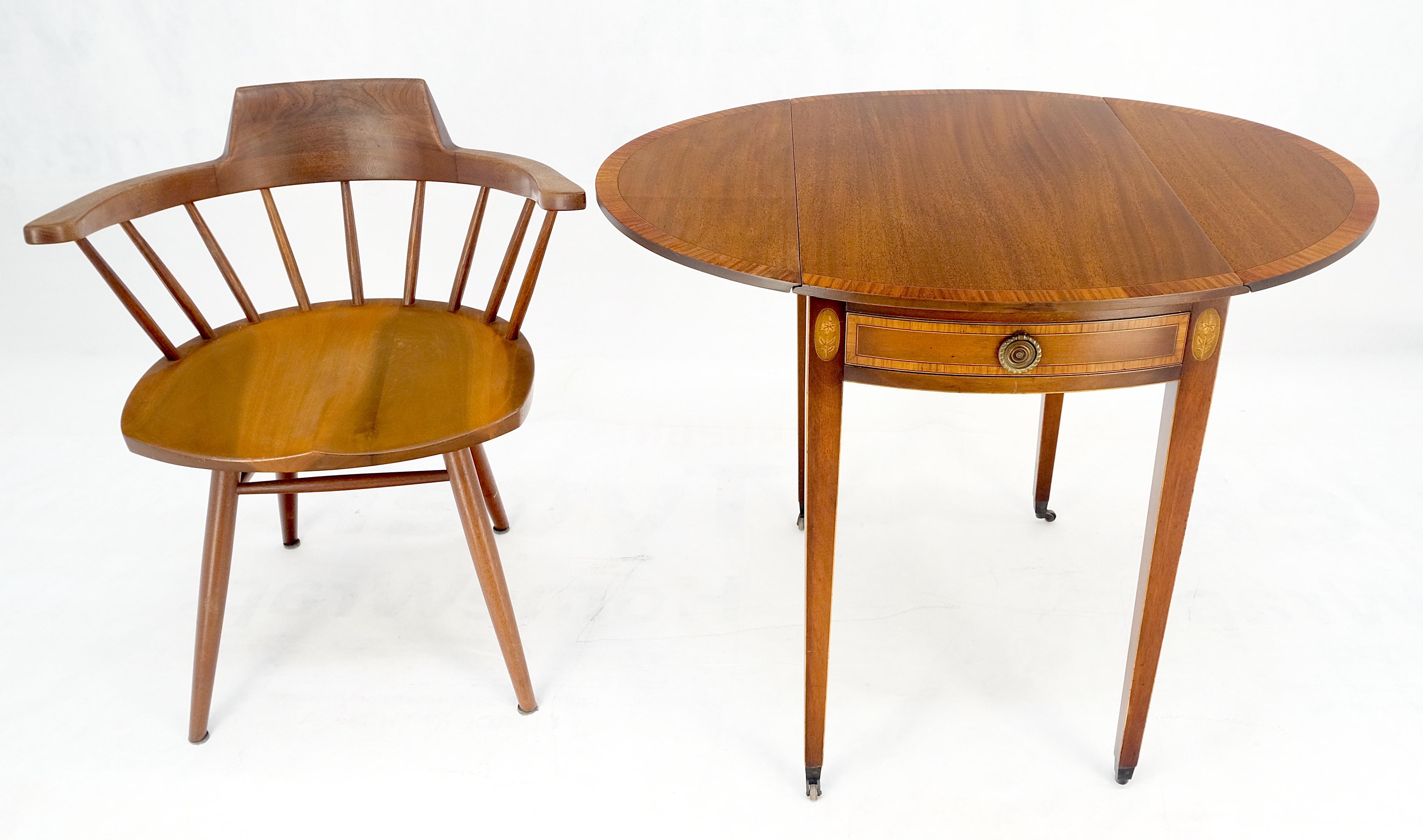 Charak Banded Mahogany Hand Made Pembroke Drop Leaf Side End Lamp Table MINT For Sale 3
