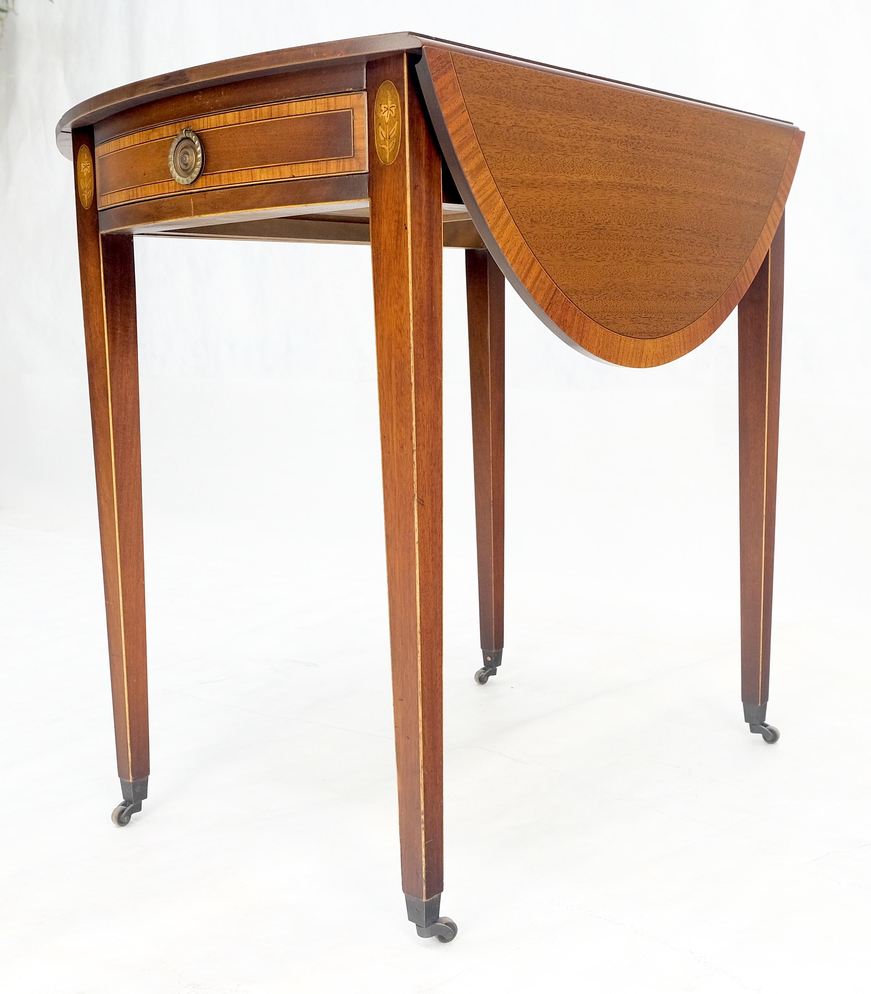 Charak Banded Mahogany Hand Made Pembroke Drop Leaf Side End Lamp Table MINT In Excellent Condition For Sale In Rockaway, NJ
