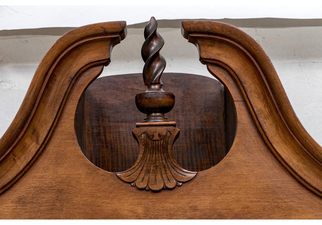 Charak Furniture Chippendale Maple High Boy - Modello #1694 in vendita 7