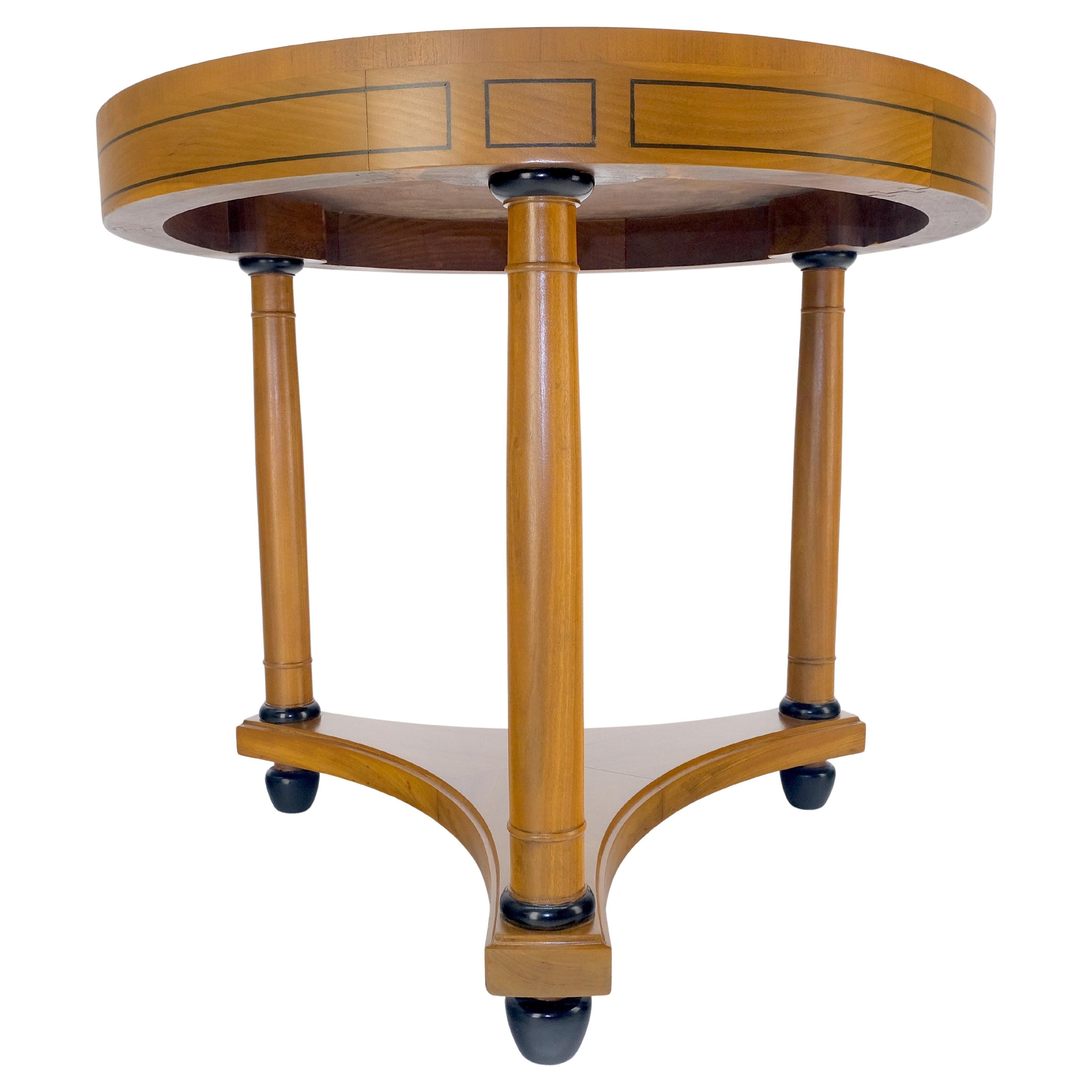 Charak Neoclassical Biedermeier Style c1940s Center Lamp Table Stand Gueridon For Sale