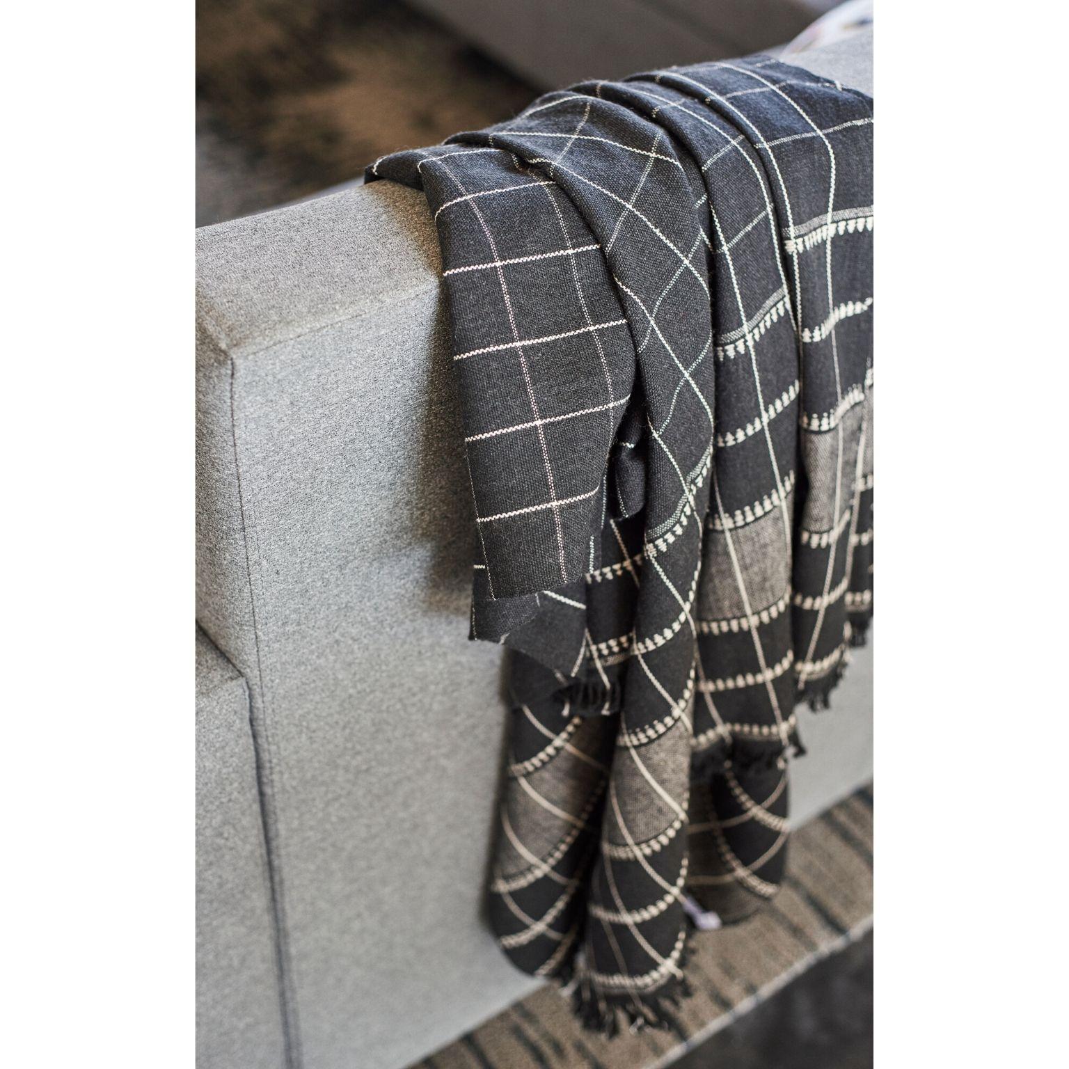 Charco  Handloom Throw / Blanket , Charcoal Black Organic Cotton Checks Pattern  For Sale 1