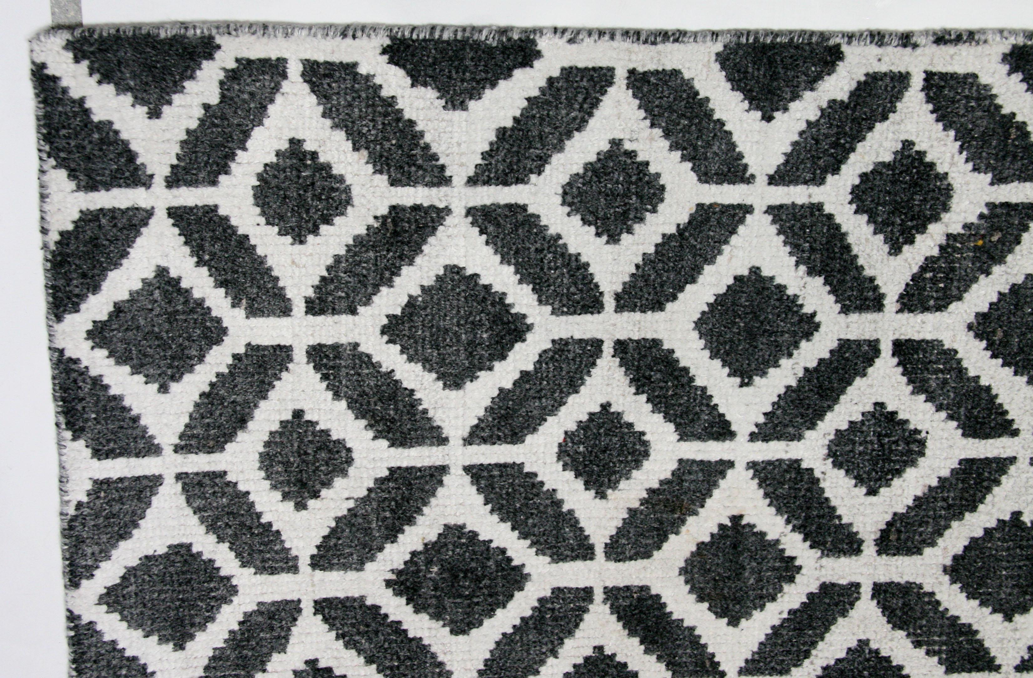Hand-Knotted Charcoal and Ivory Pattern Rug For Sale