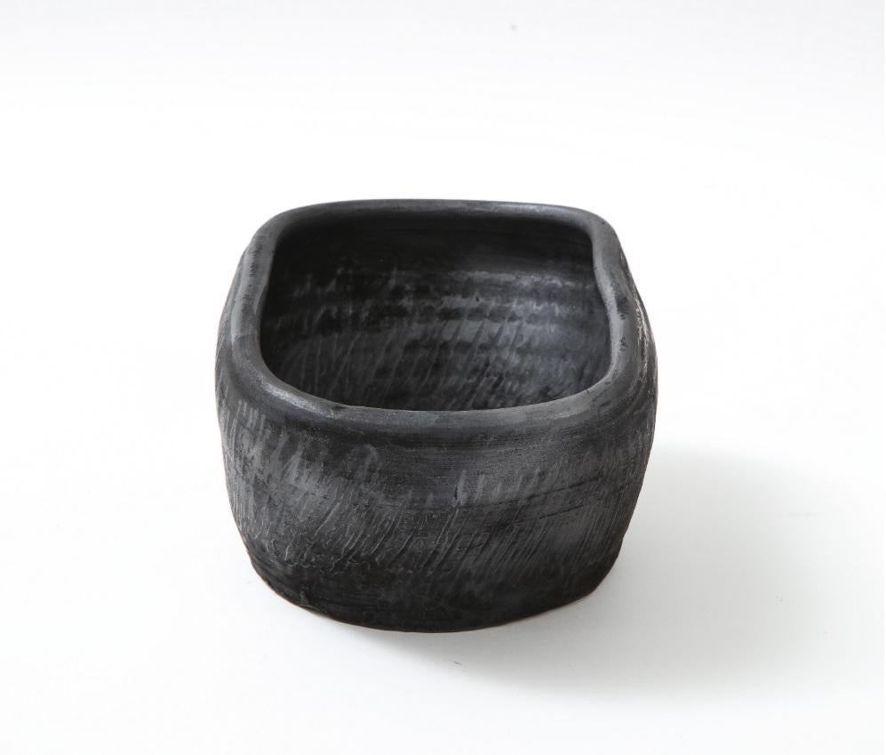 Charcoal and Silver Finish Terracotta 