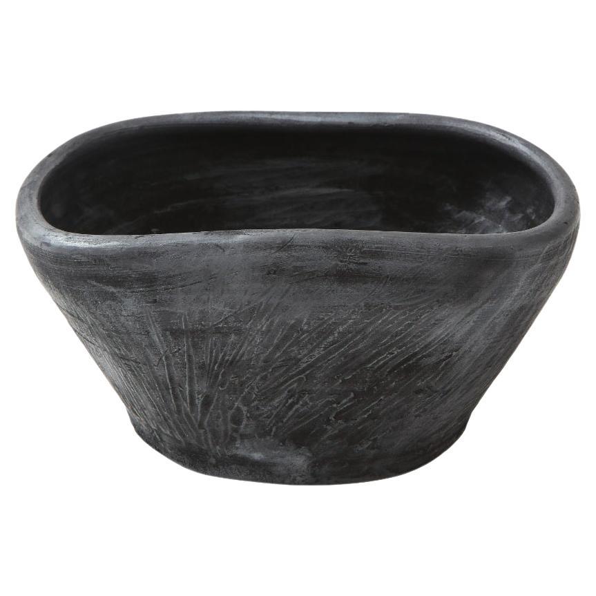 Charcoal and Silver Finish Terracotta "Carbone" Bowl by Facto Atelier Paris For Sale