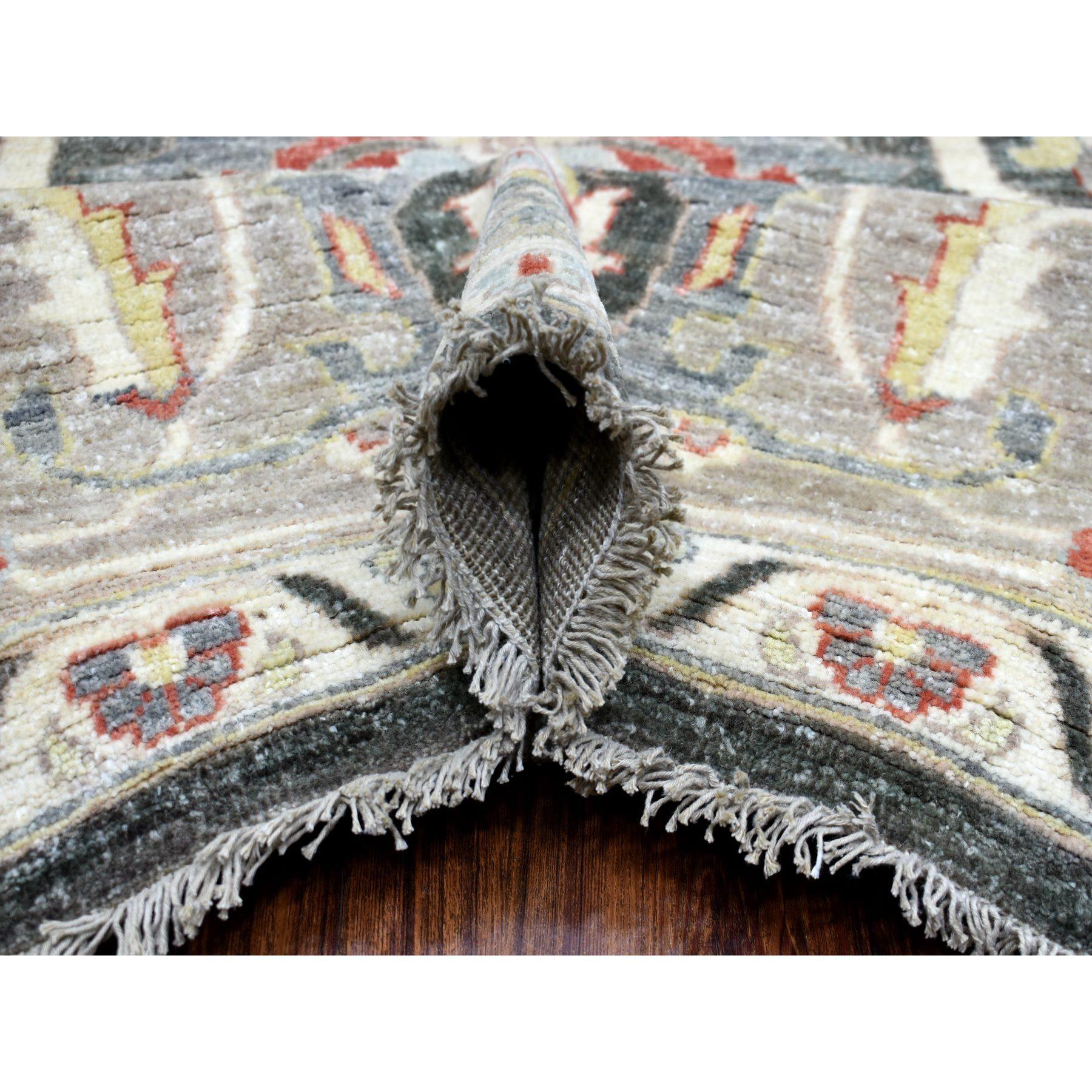 XXIe siècle et contemporain Noir anthracite Afghan Peshawar Extra Soft Wool Tapis noué à la main 9'3