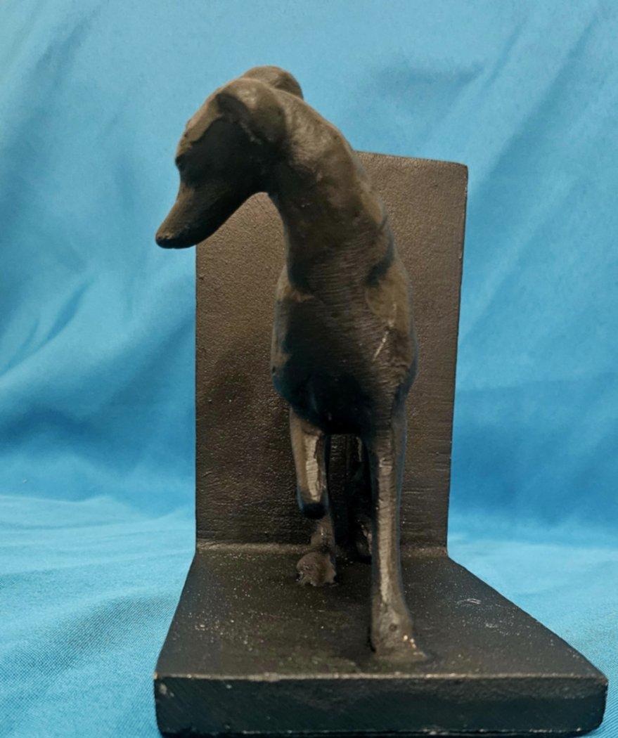 Altro VENDITA CHIUSA Fermalibri scultoreo in metallo nero carbone con levriero/hippet in vendita