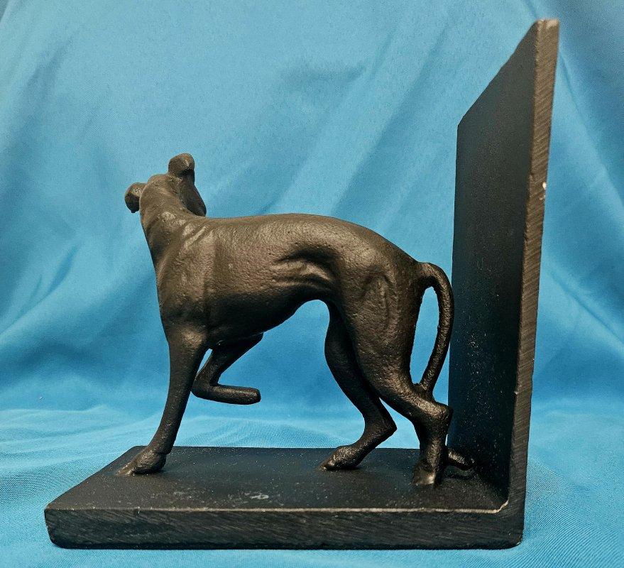 XX secolo VENDITA CHIUSA Fermalibri scultoreo in metallo nero carbone con levriero/hippet in vendita