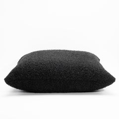 Charcoal Boucle Euro-Kissen von MOGUL