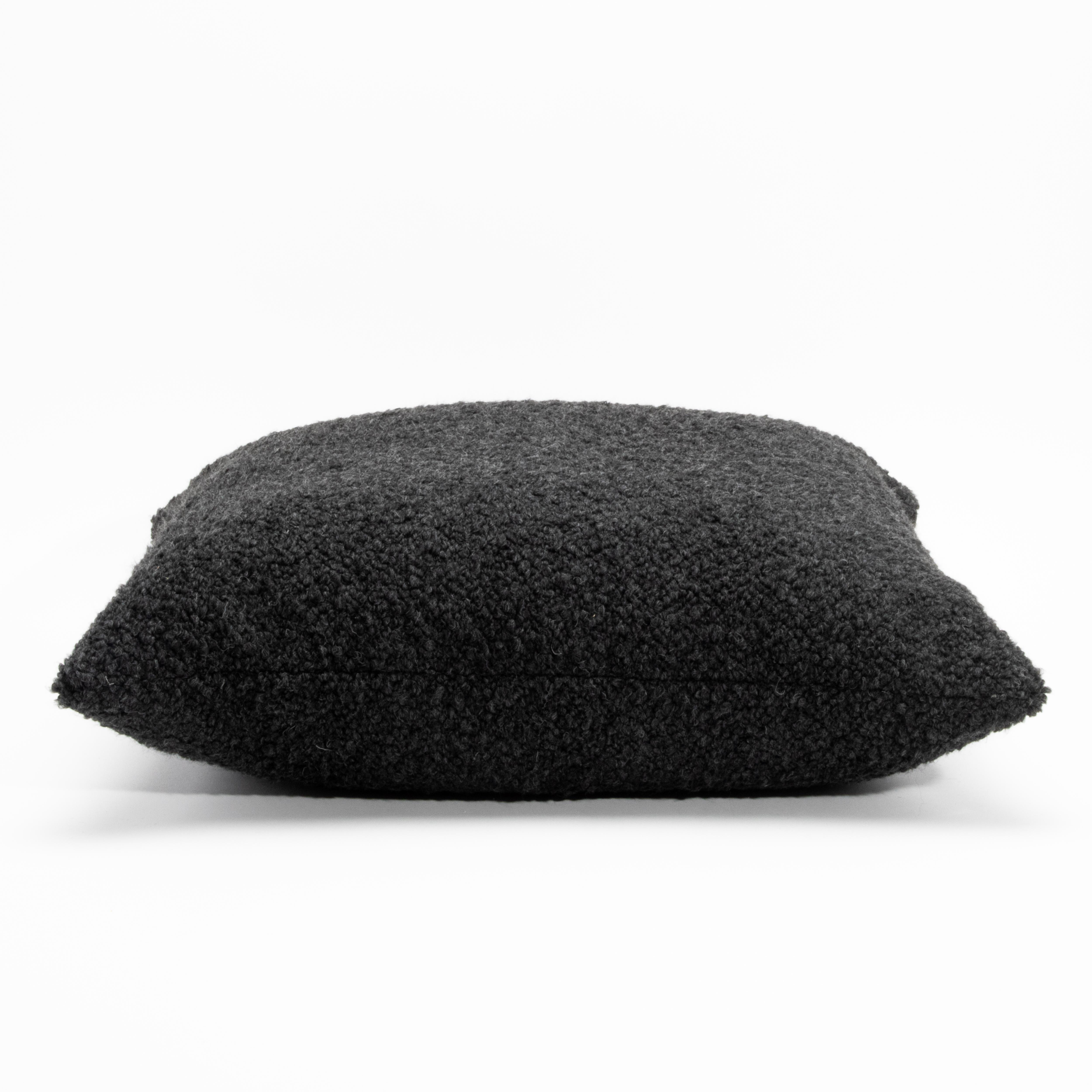 Moderno Charcoal Boucle Pillow By MOGUL in vendita