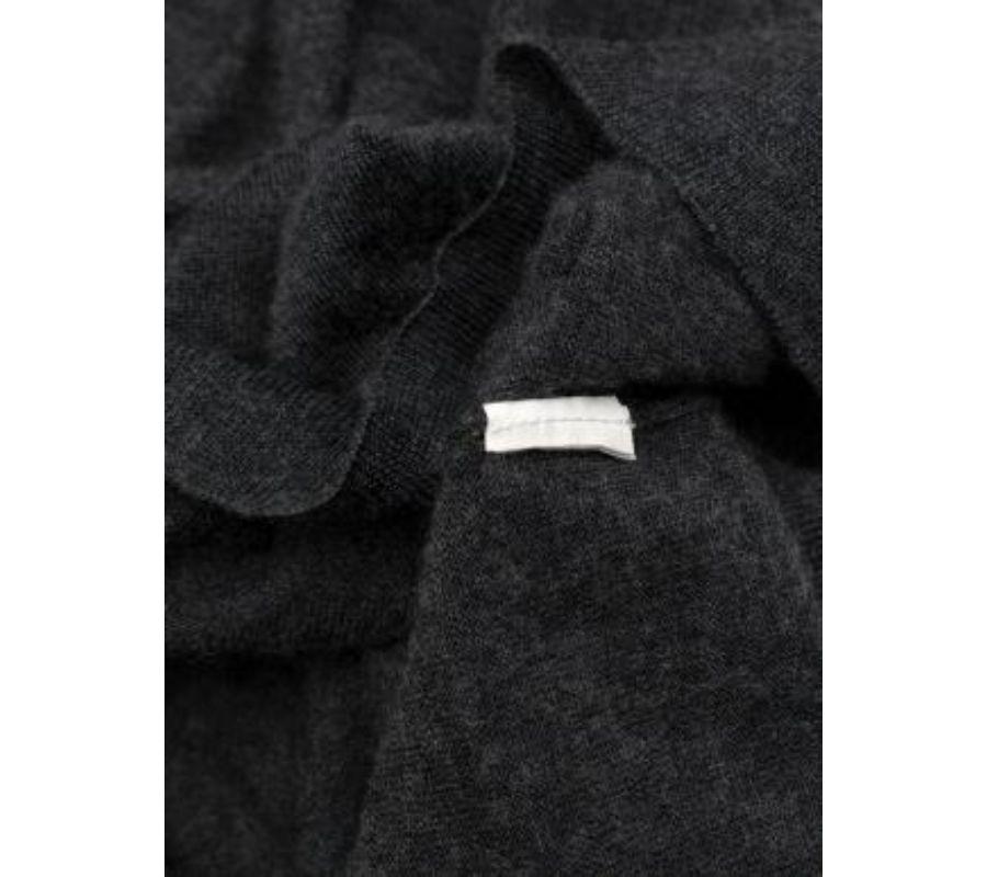 Brunello Cucinelli Charcoal Fine Knit V Neck Jumper - Size xs For Sale 2