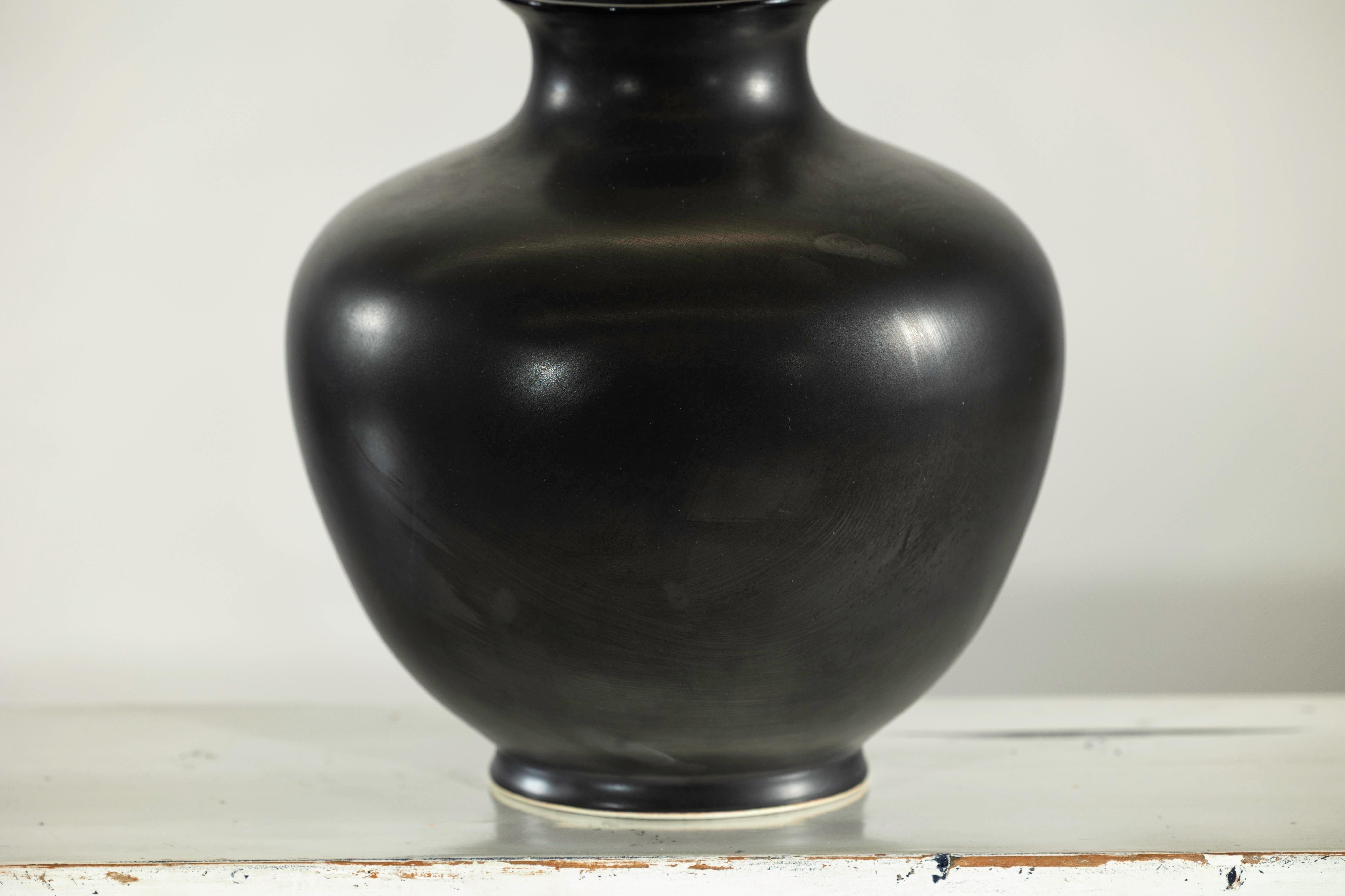 Charcoal Glazed Ceramic Vase with Rounded Belly and Flared Neck For Sale 7