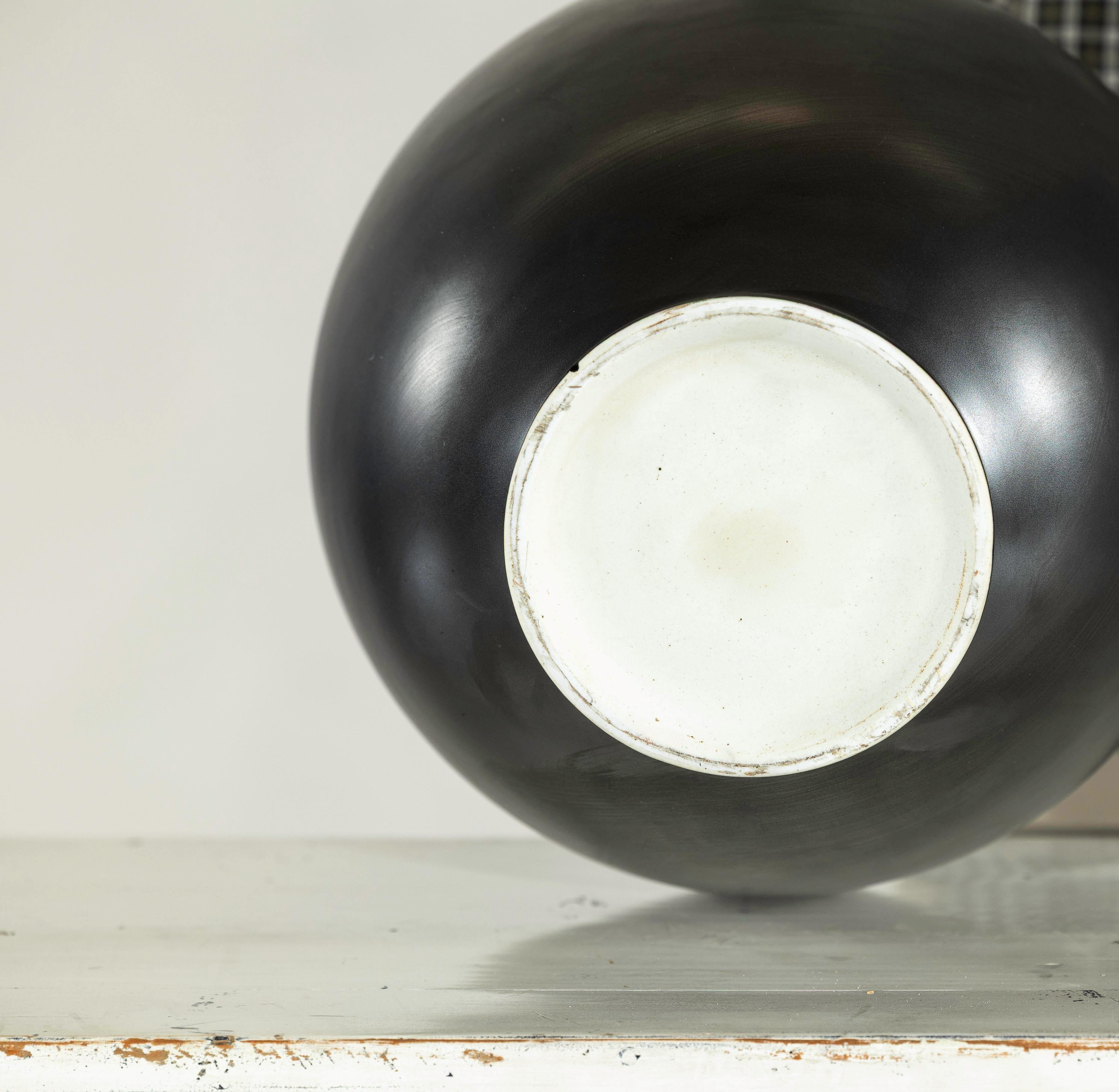 Charcoal Glazed Ceramic Vase with Rounded Belly and Flared Neck For Sale 8