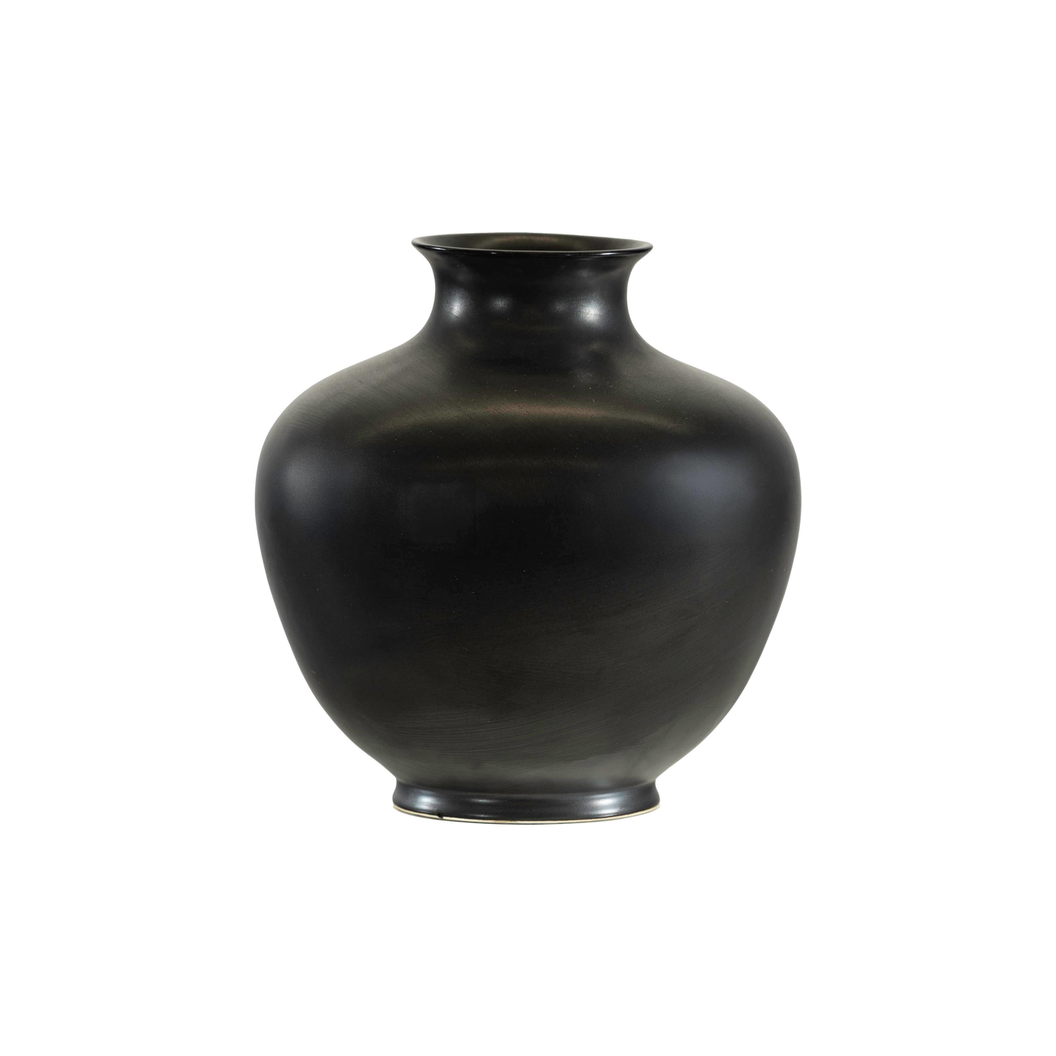 Charcoal Glazed Ceramic Vase with Rounded Belly and Flared Neck For Sale 11