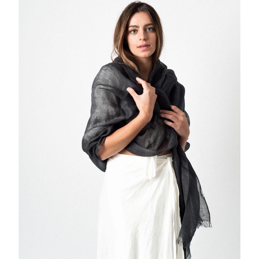 Charcoal Classic Artisanal Linen Scarf For Sale 2