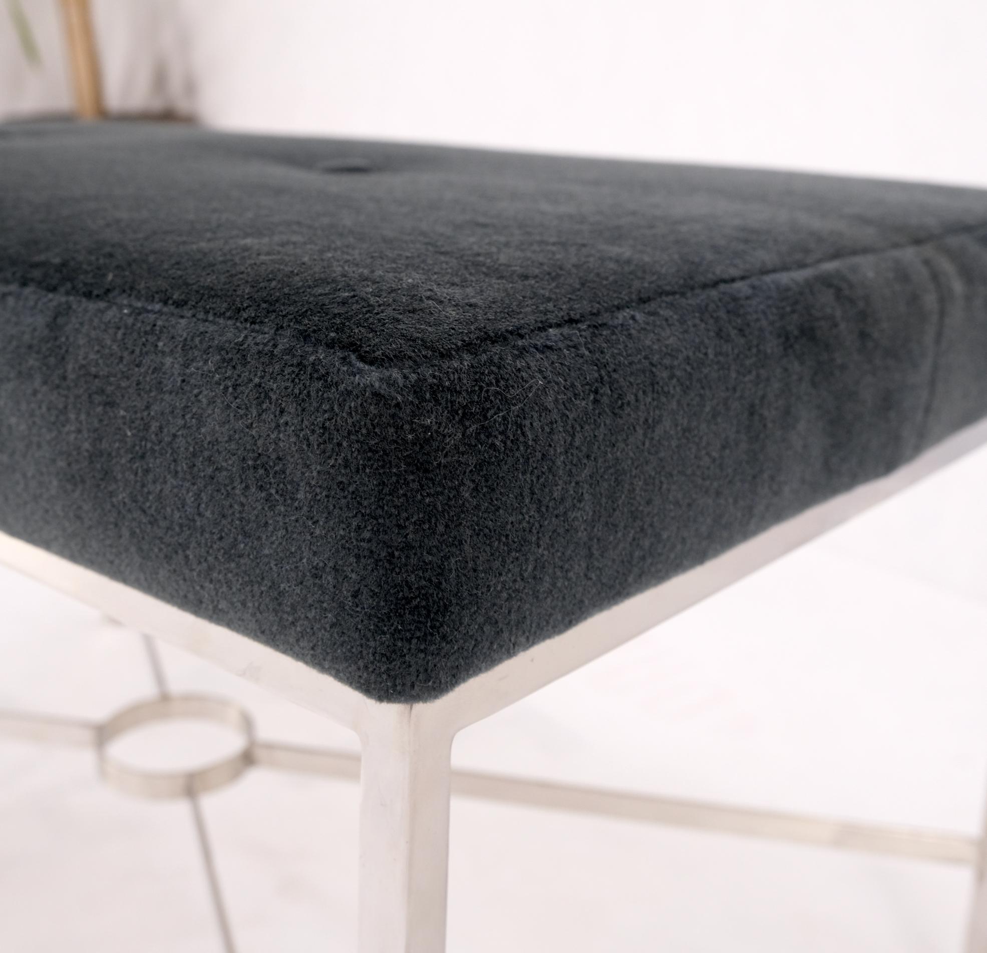 Charcoal Mohair Upholstery Rectangle Bench on Stainless Steel x Shape Base Mint In Excellent Condition In Rockaway, NJ