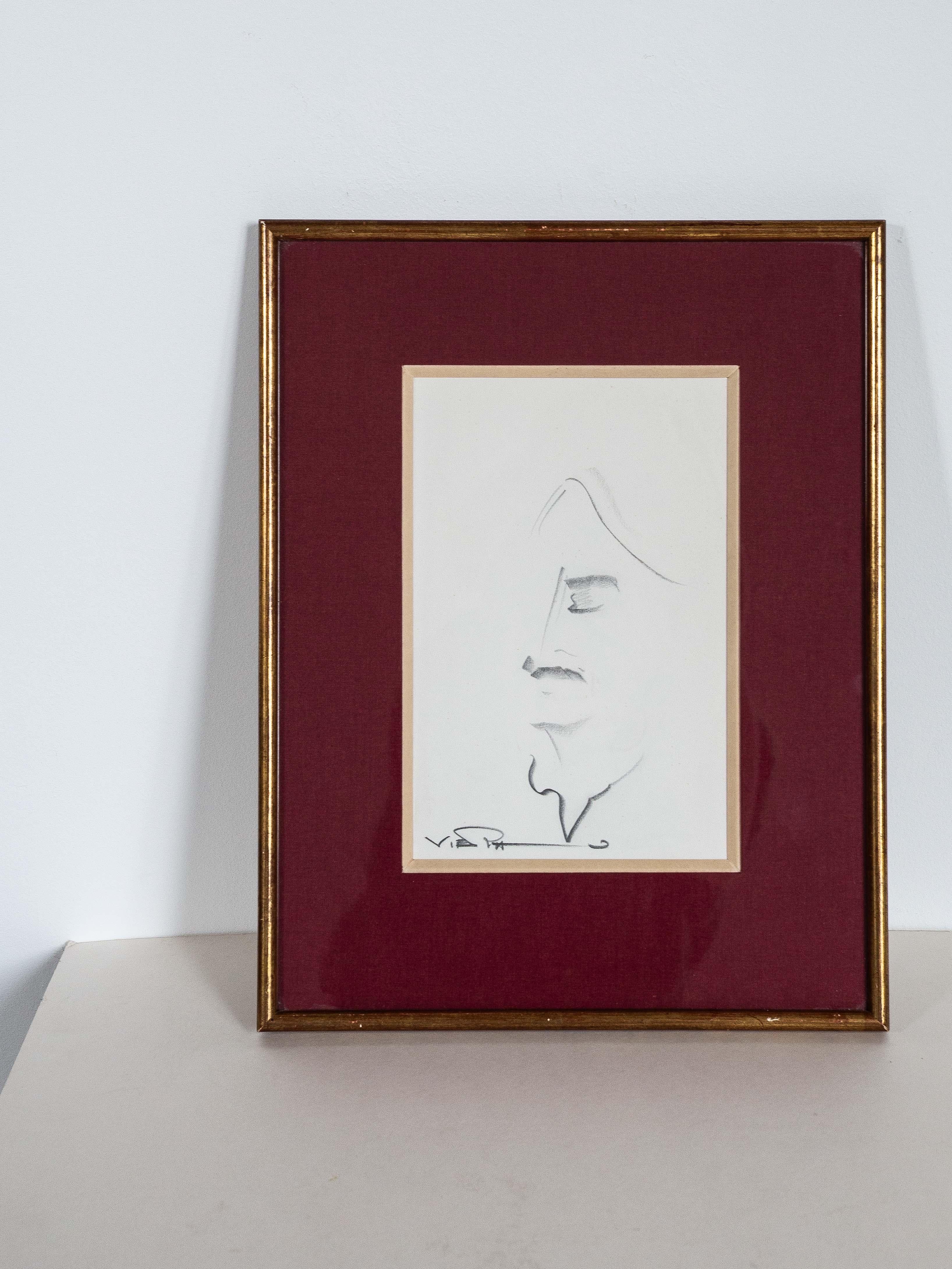 Français Portrait d'homme au fusain, encadré en bois doré, français, milieu du 20e siècle en vente