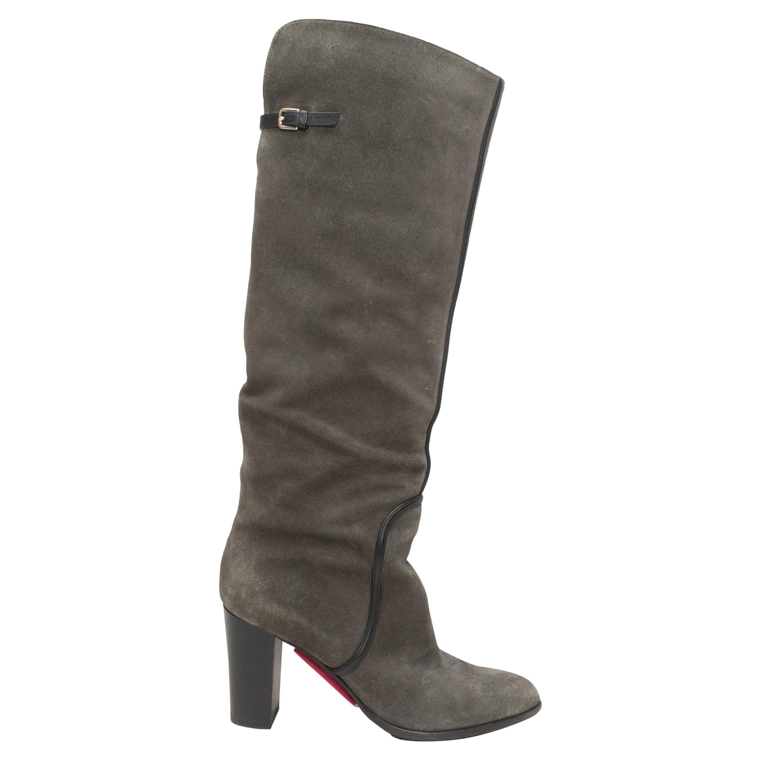 Botas hasta la rodilla con puntera de ante Sergio Rossi color carbón Talla 39 en venta