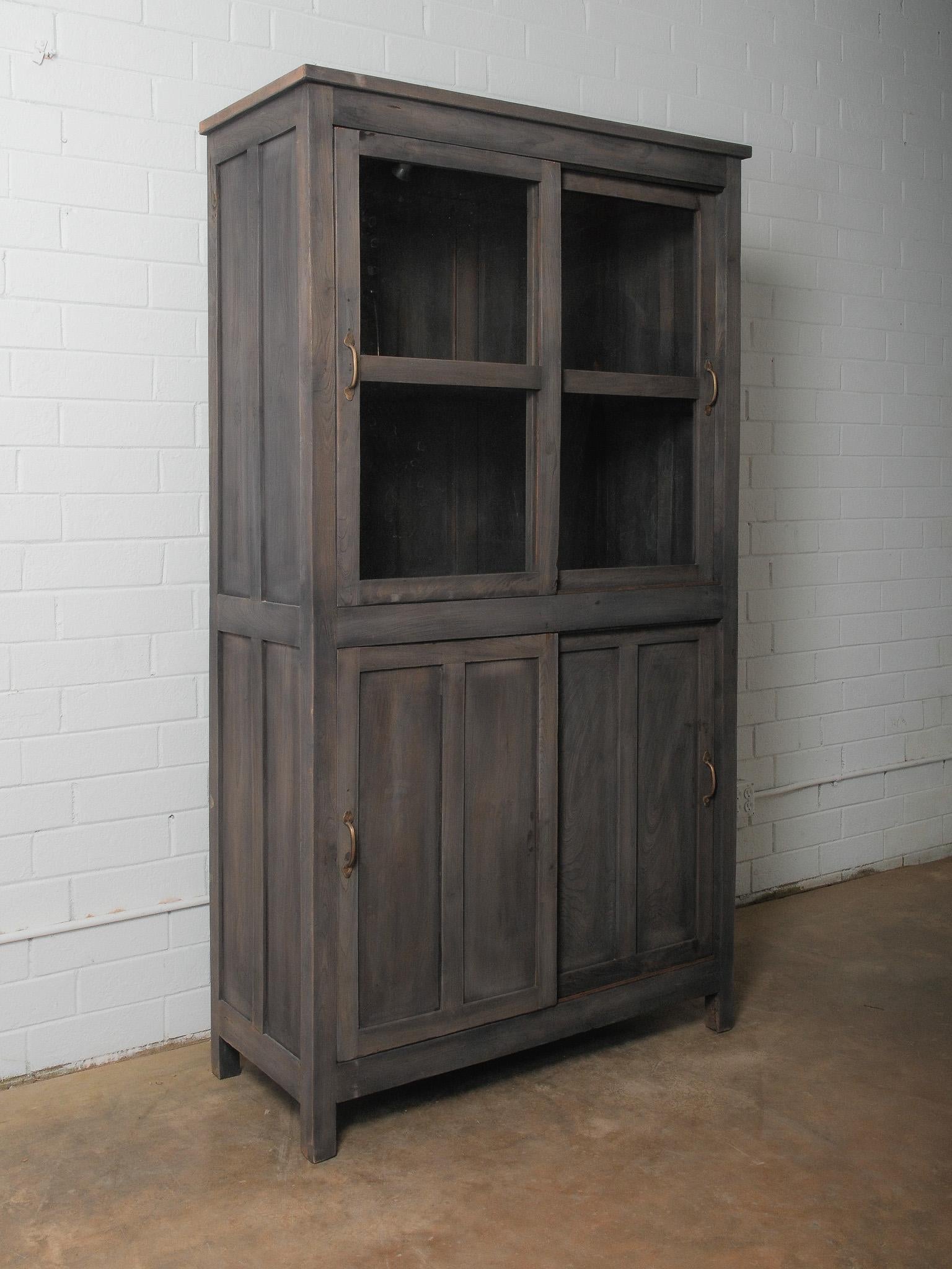 Charcoal Wood Cabinet with Glass Upper Doors (Rustikal) im Angebot