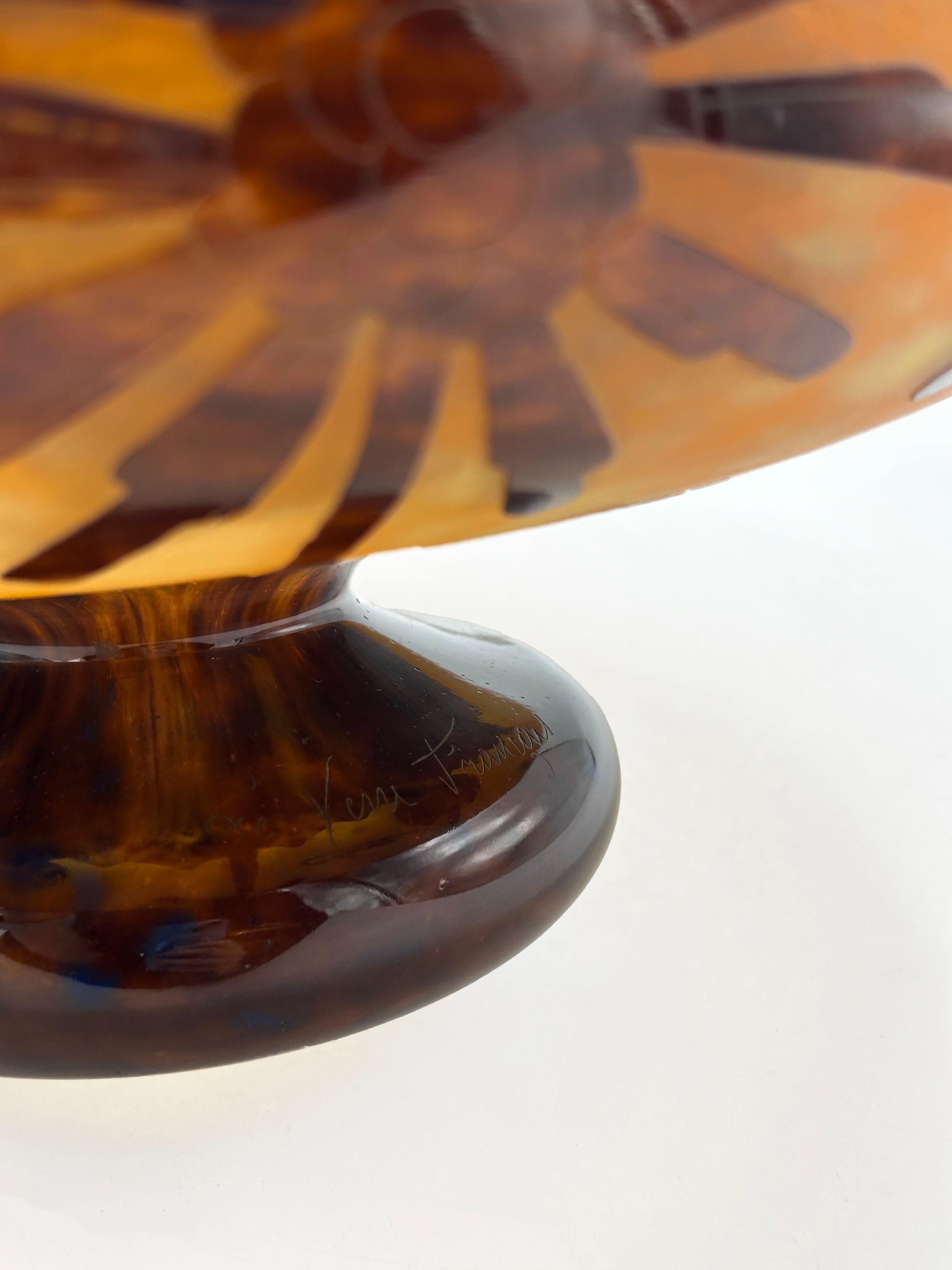 Art déco “Charder” Glass Center Le Verre Français, France, ca. 1920s–1930s en vente