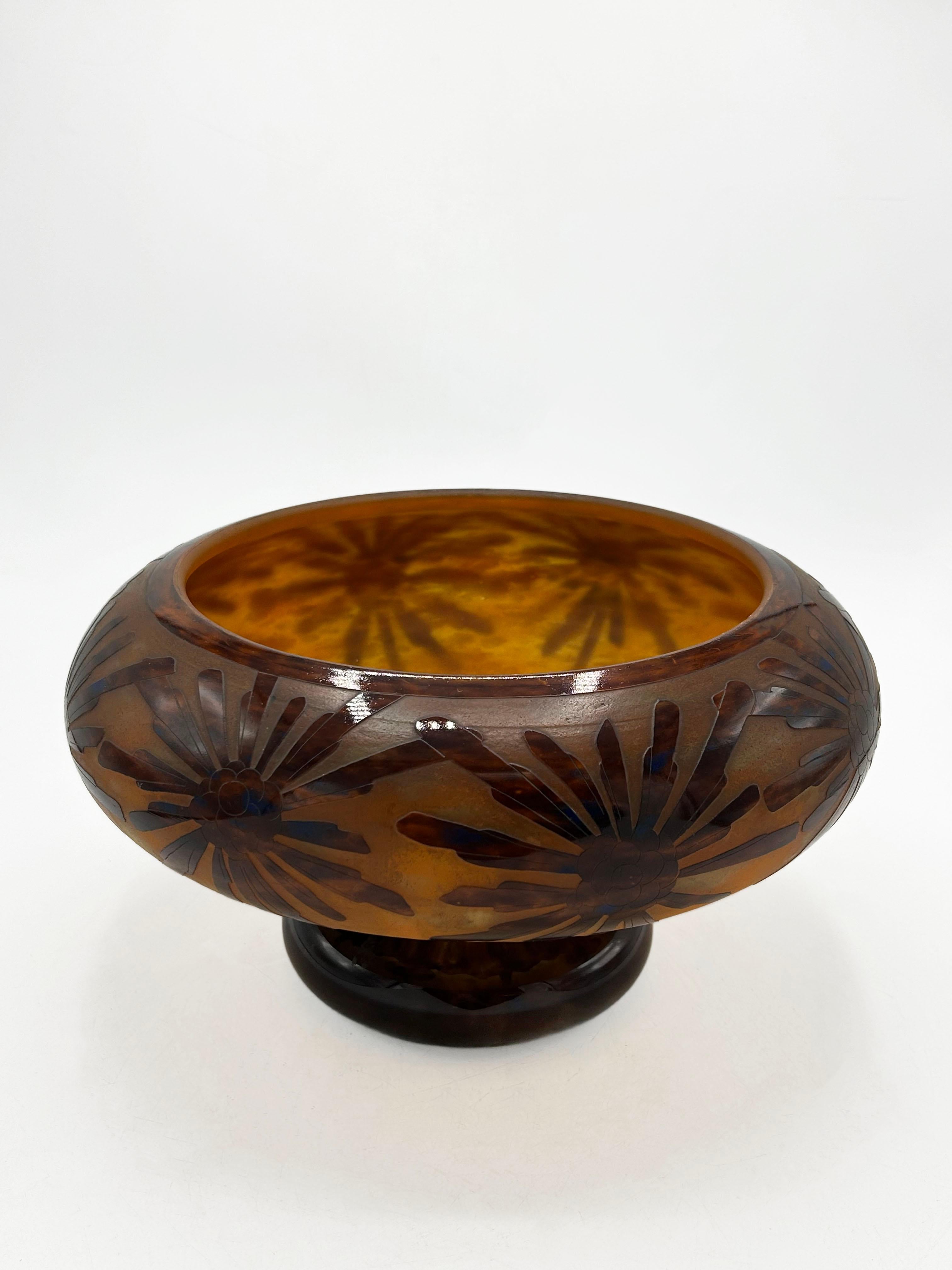 20ième siècle “Charder” Glass Center Le Verre Français, France, ca. 1920s–1930s en vente