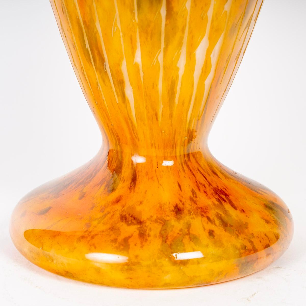 Realizzato con acquaforte Charder Le Verre Français -  Vaso Fougeres Ferns Cameo Glass in vendita