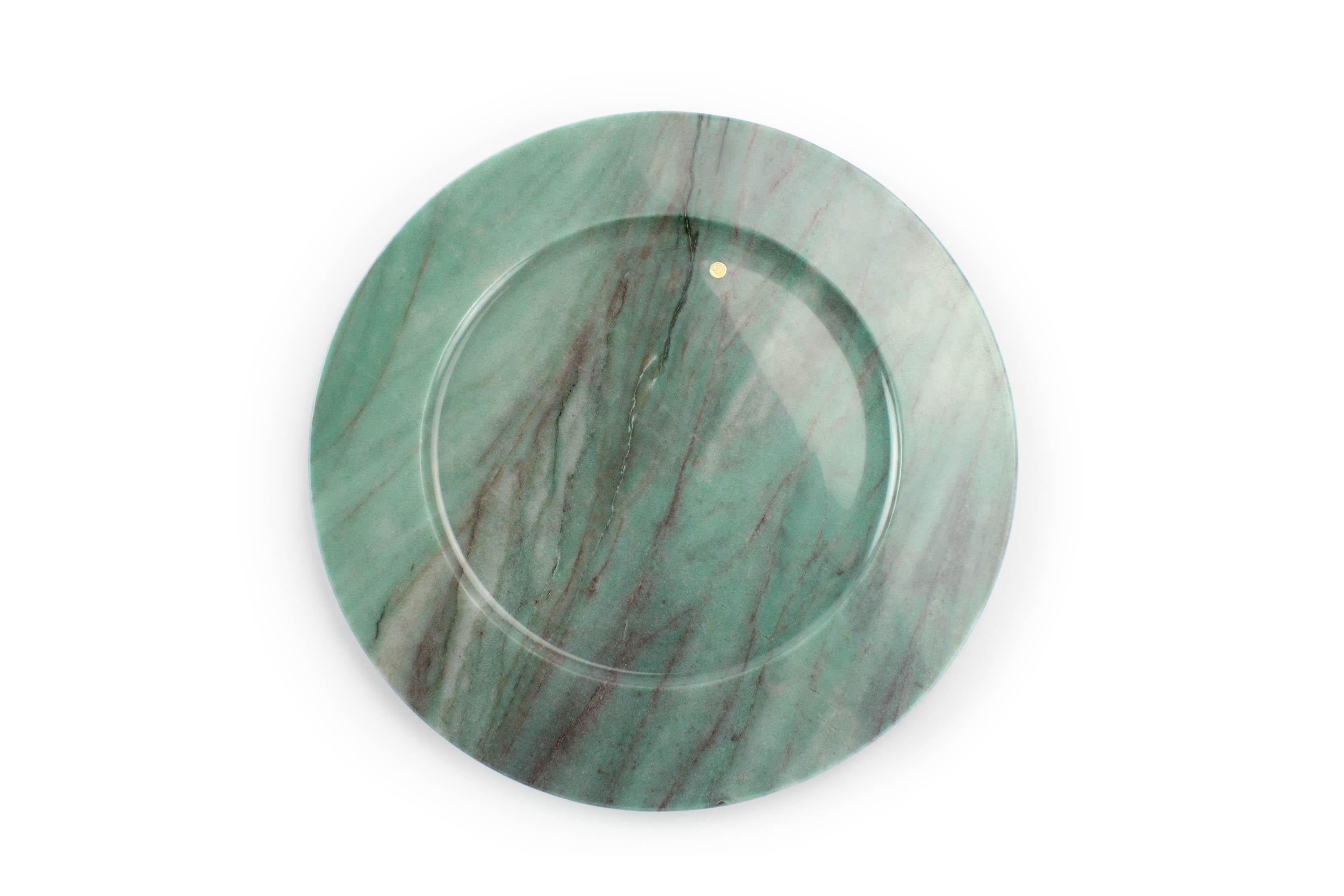Charger Plate Platter Serveware Solid Green Quartzite Marble Hand-carved Italy In New Condition For Sale In Ancona, Marche
