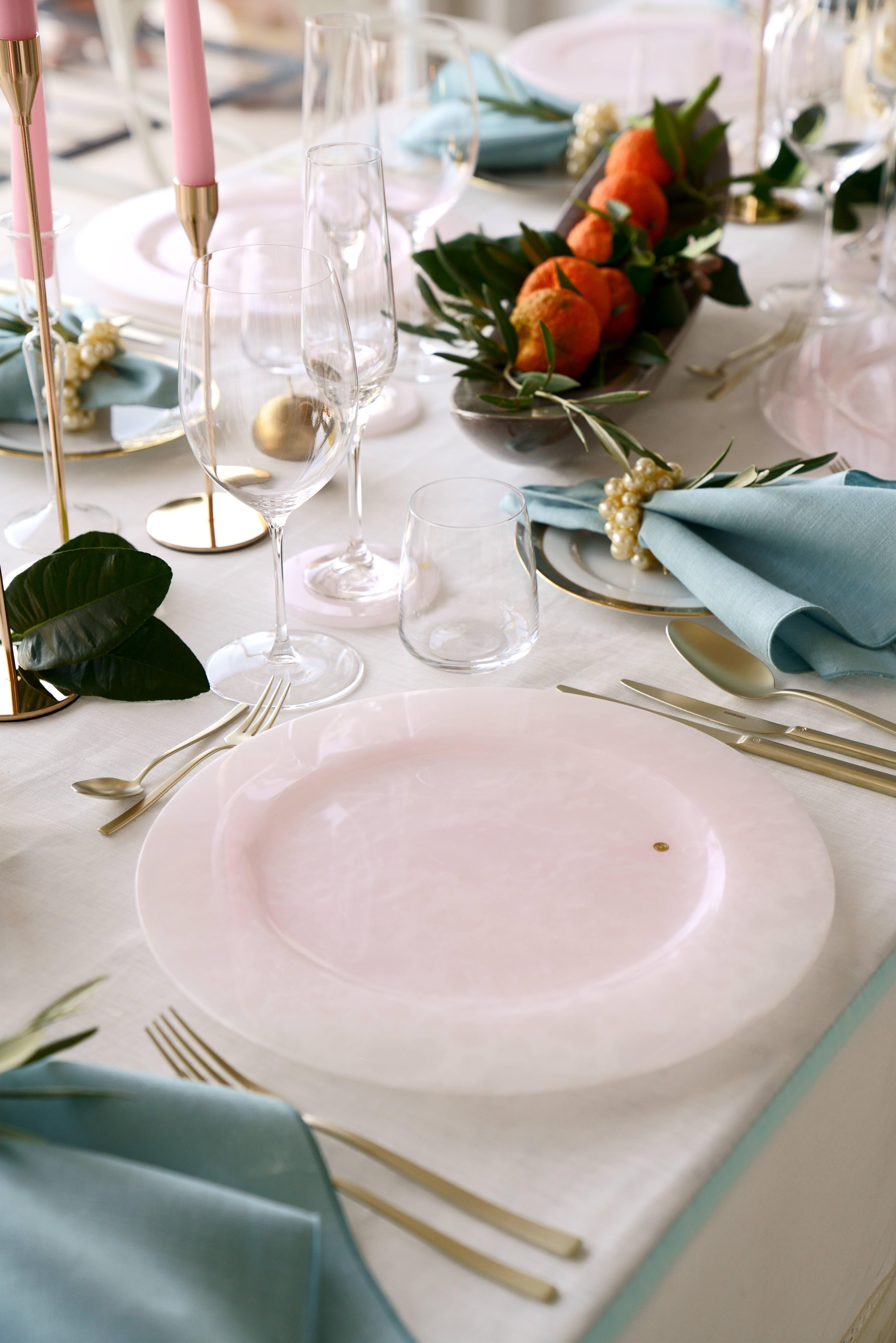 Ensemble de 4 assiettes de service en marbre onyx rose, fabriquées à la main et de collection Neuf - En vente à Ancona, Marche
